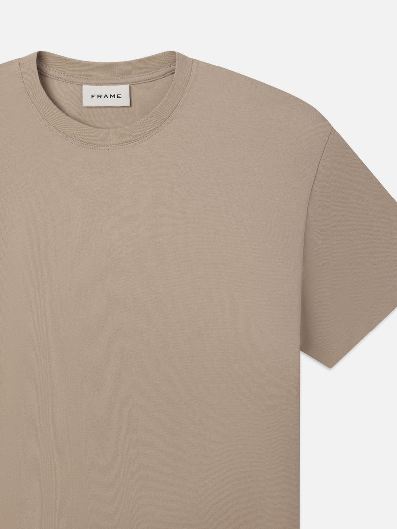 FRAME FRAME Logo Tee in Dove outlook