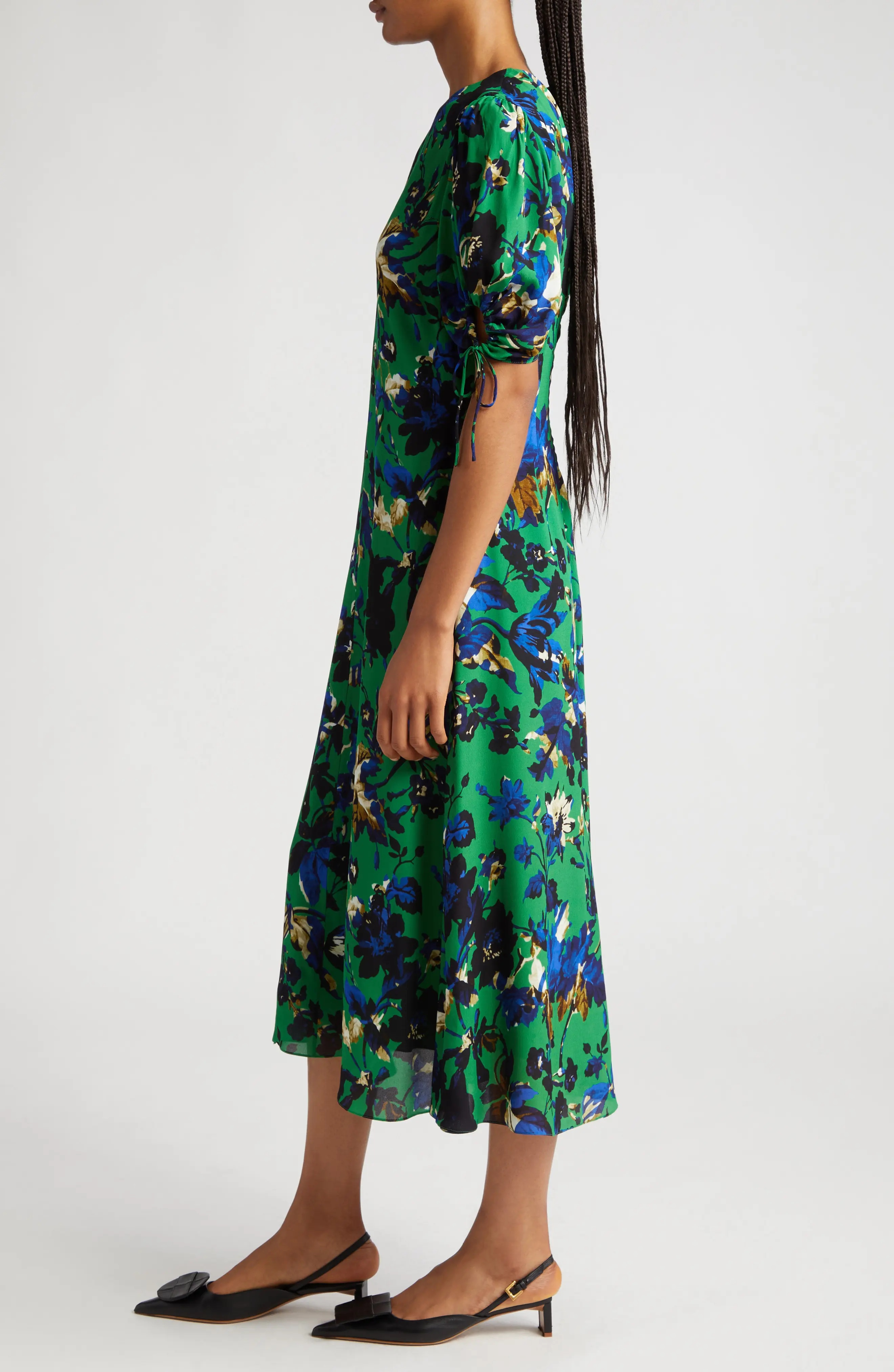 Floral Print A-Line Midi Dress - 3