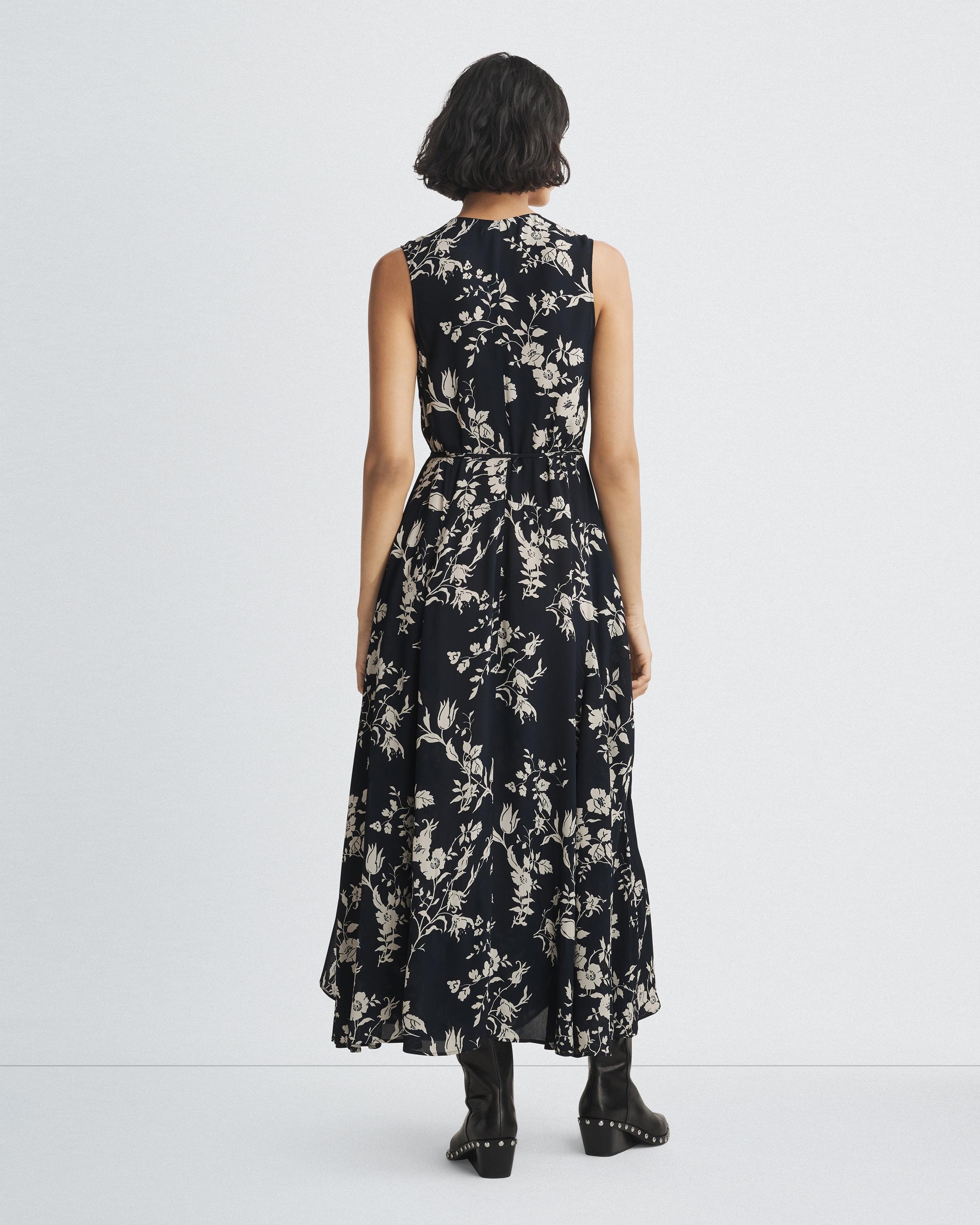 Mabel Georgette Dress
Maxi Dress - 5