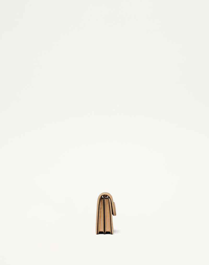 VLOGO SIGNATURE CALFSKIN WALLET WITH CHAIN 5