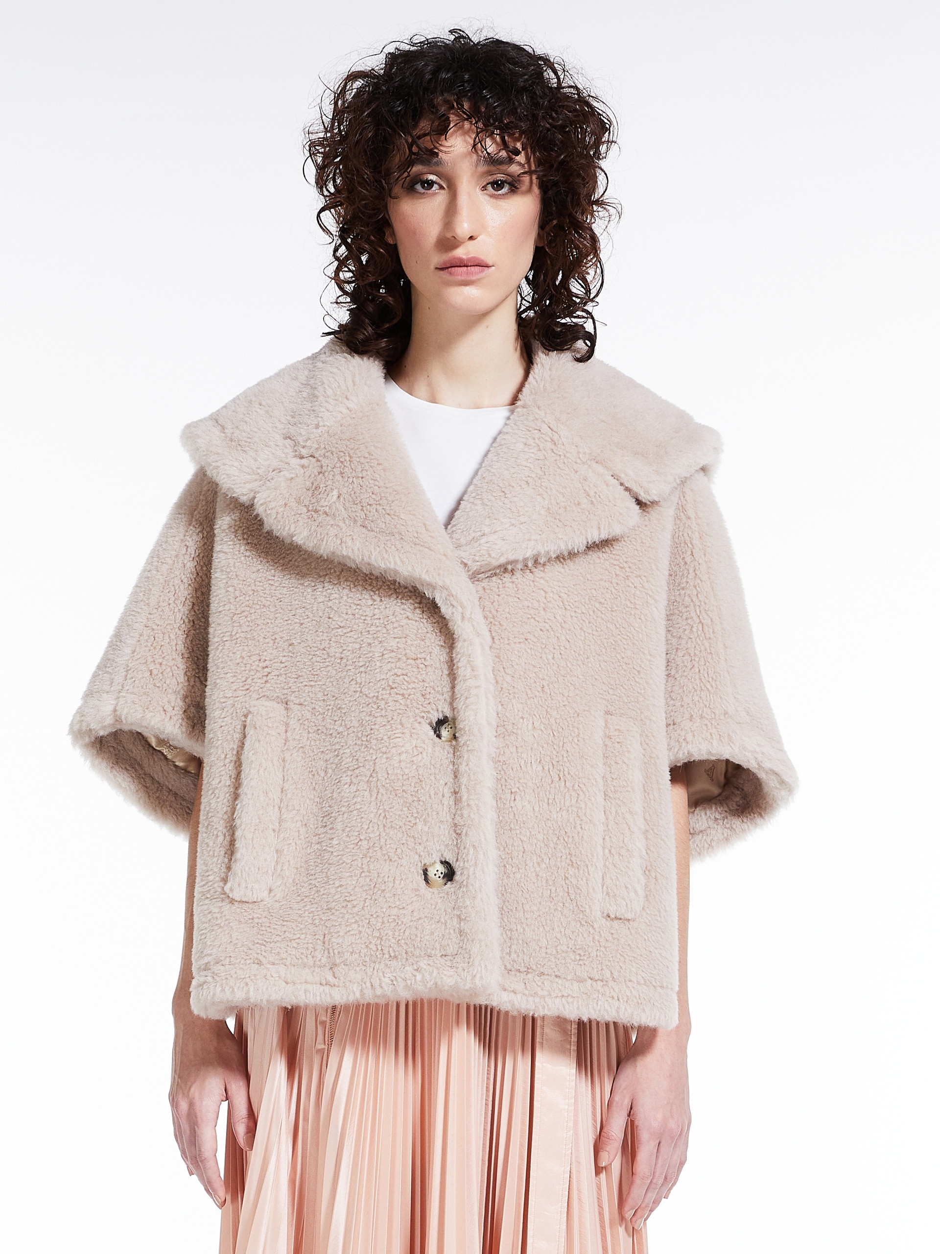 CAMBUSA1 Teddy fabric cape - 3