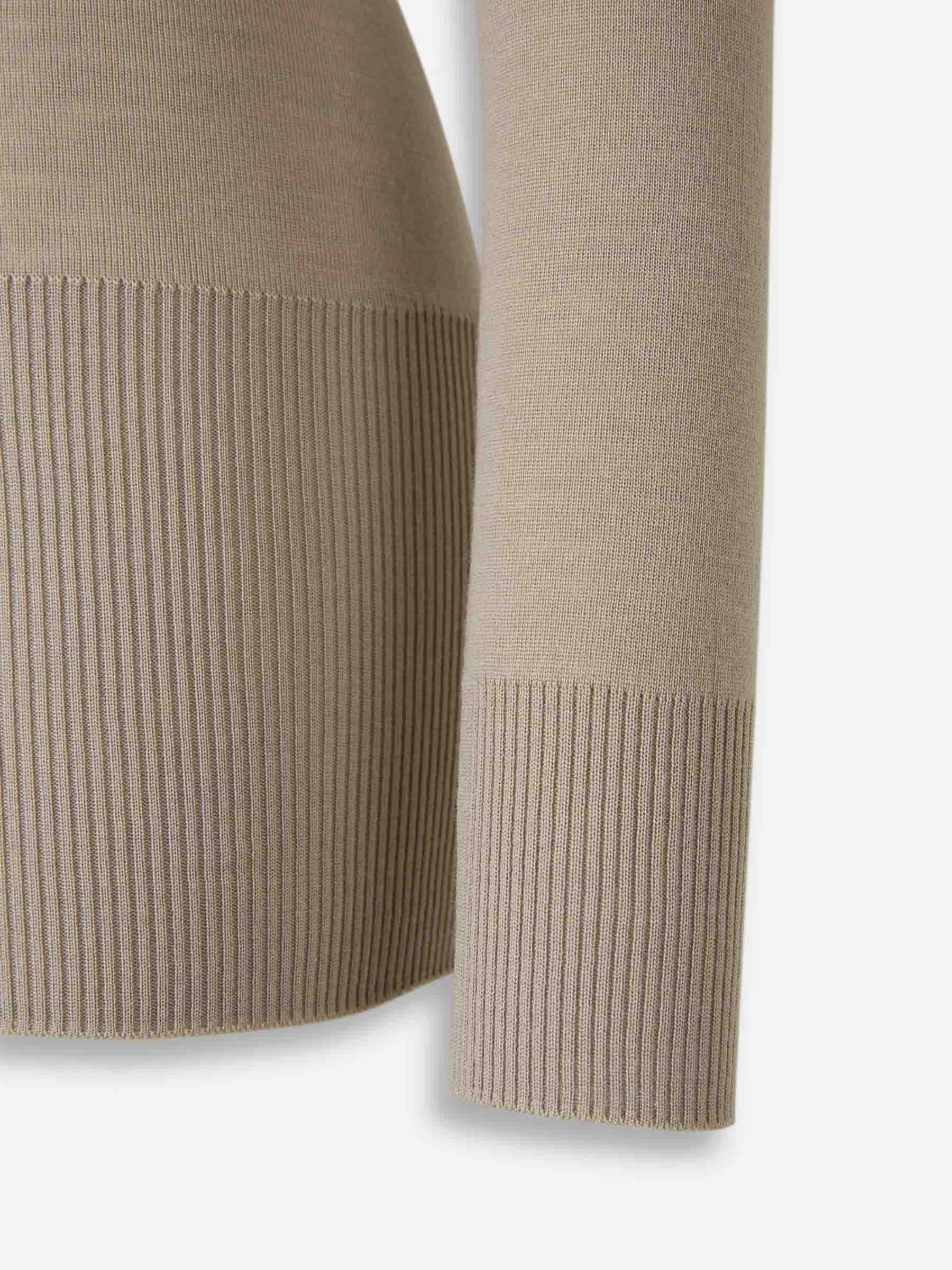 PLAIN KNIT SWEATER - 4