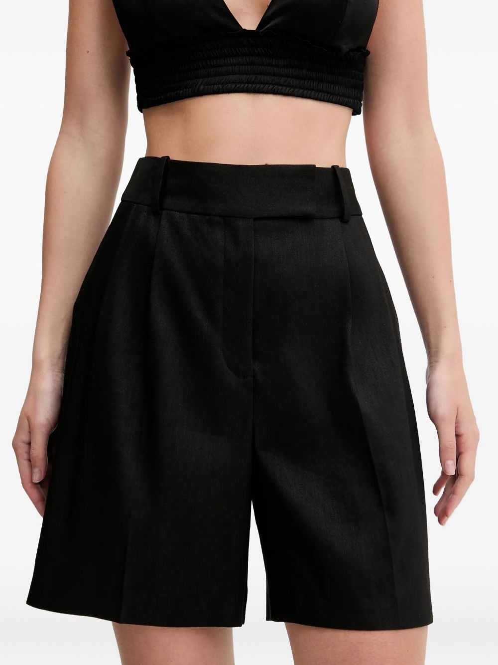 pleat-detail high-waisted shorts - 4