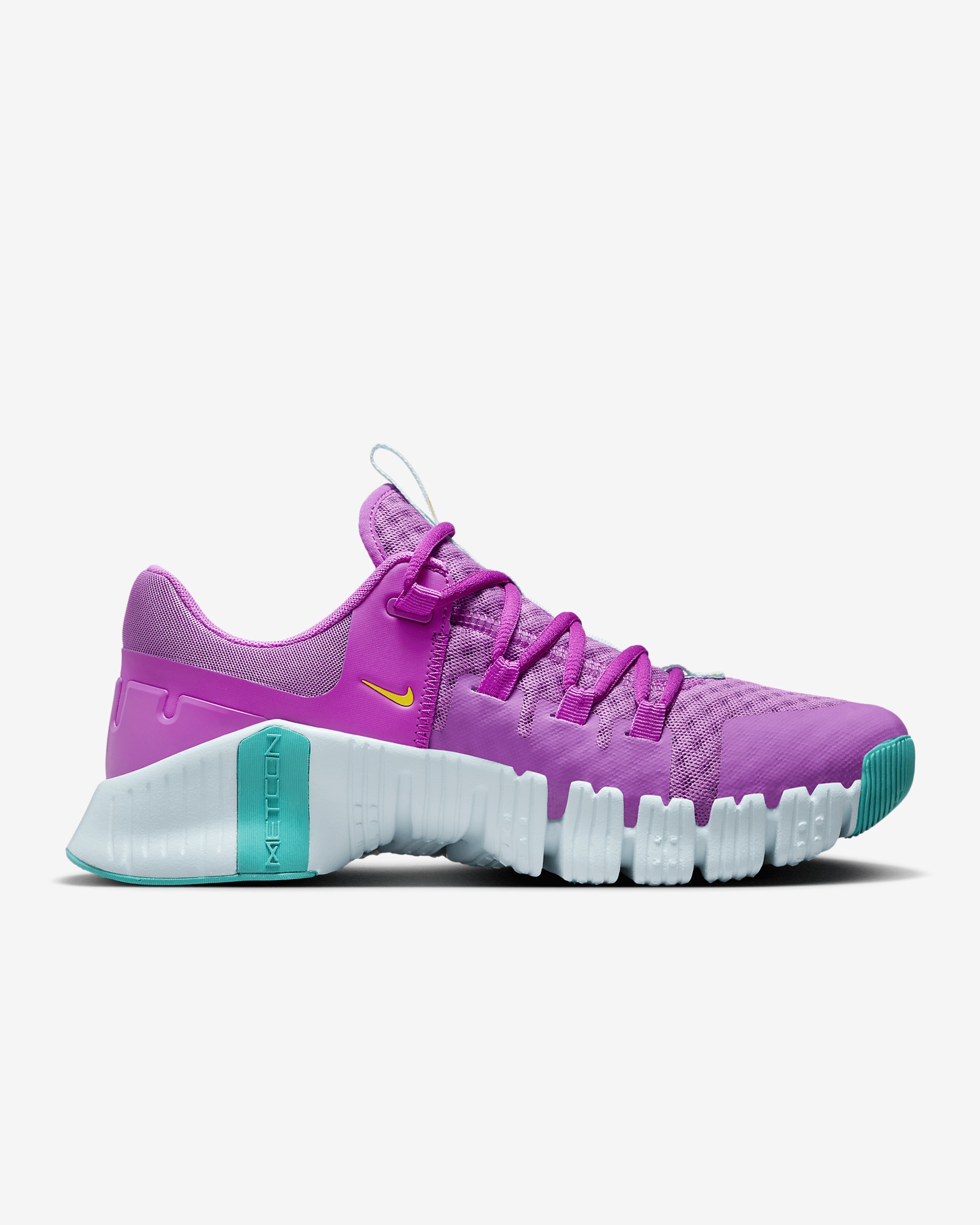 Nike Women's Free Metcon 5 Workout Shoes - 4