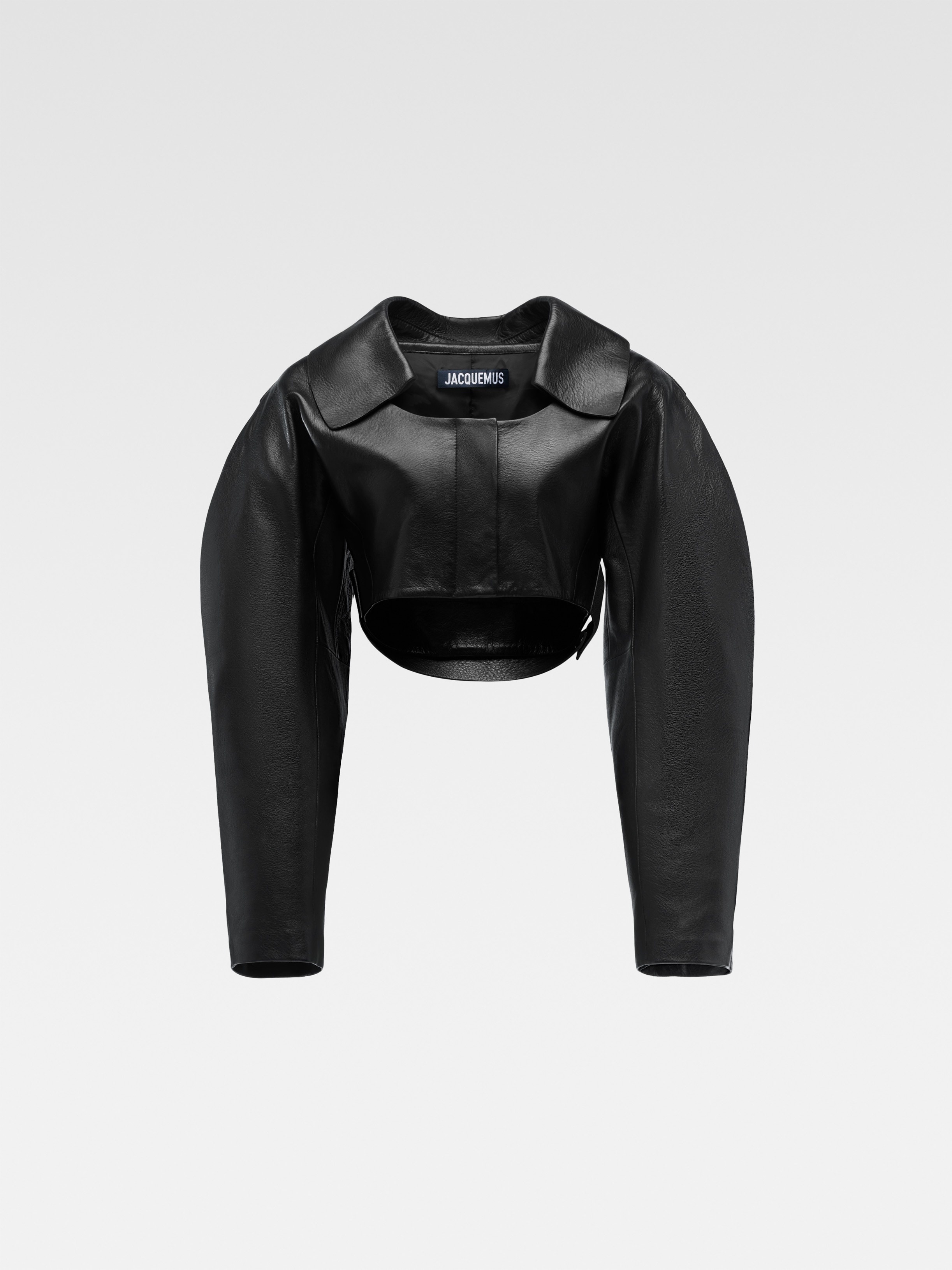 JACQUEMUS クロップド レザー ジャケット La Veste Obra JACQUEMUS La veste Obra cuir | REVERSIBLE