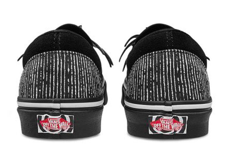 Vans The Nightmare Before Christmas x Classic Slip-On 'Jack Skellington Bowtie' VN0A4BV3T4V - 4