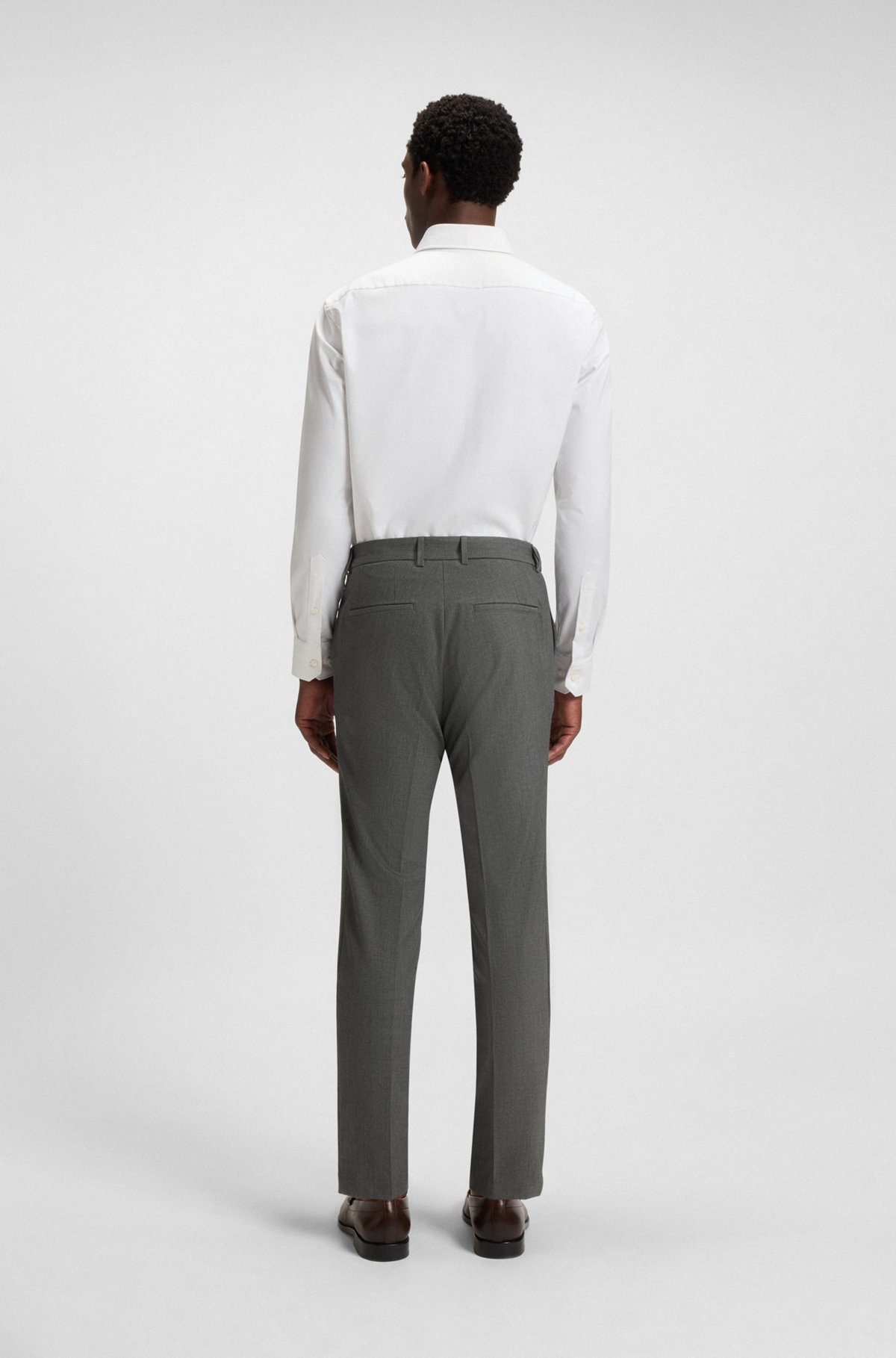 SLIM-FIT SUIT IN MICRO-PATTERNED STRETCH FABRIC - 4