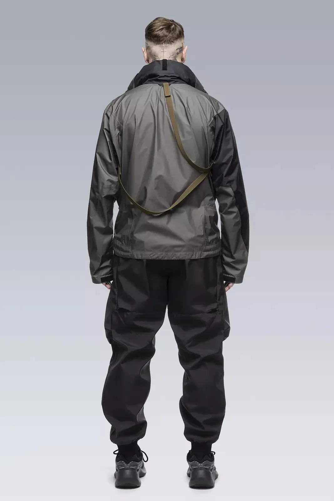 ACRONYM J104-GTPL 2L Gore-Tex Paclite Plus Jacket Black | REVERSIBLE