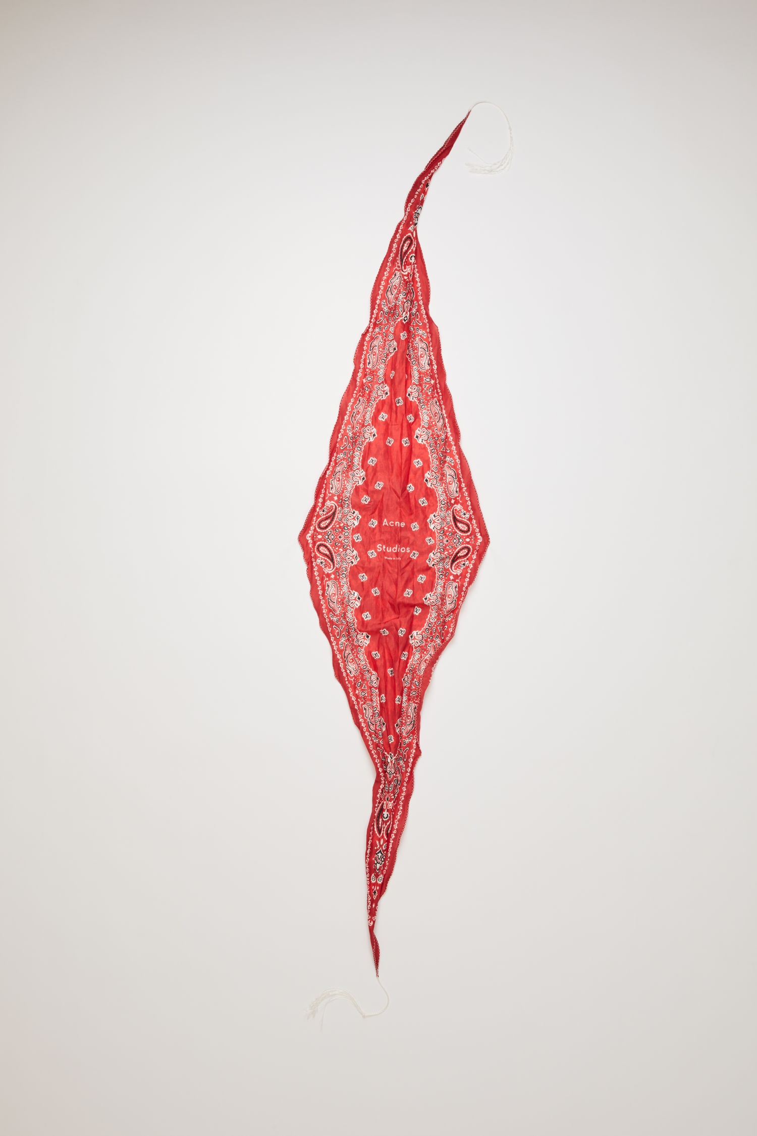 Skinny diamond-shaped bandana red - 1