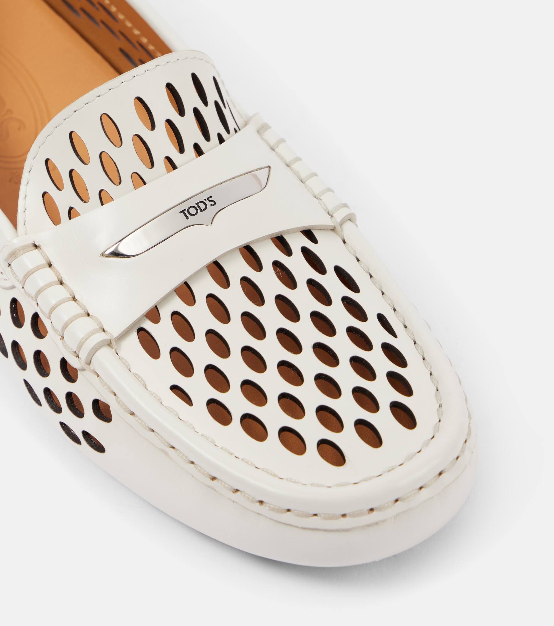 Gommino cutout leather driving shoes - 5