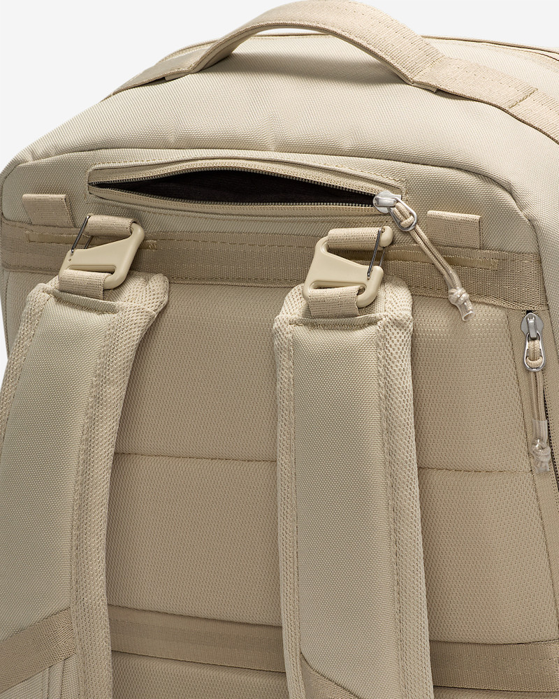 Nike Utility Elite Backpack (37L) 11