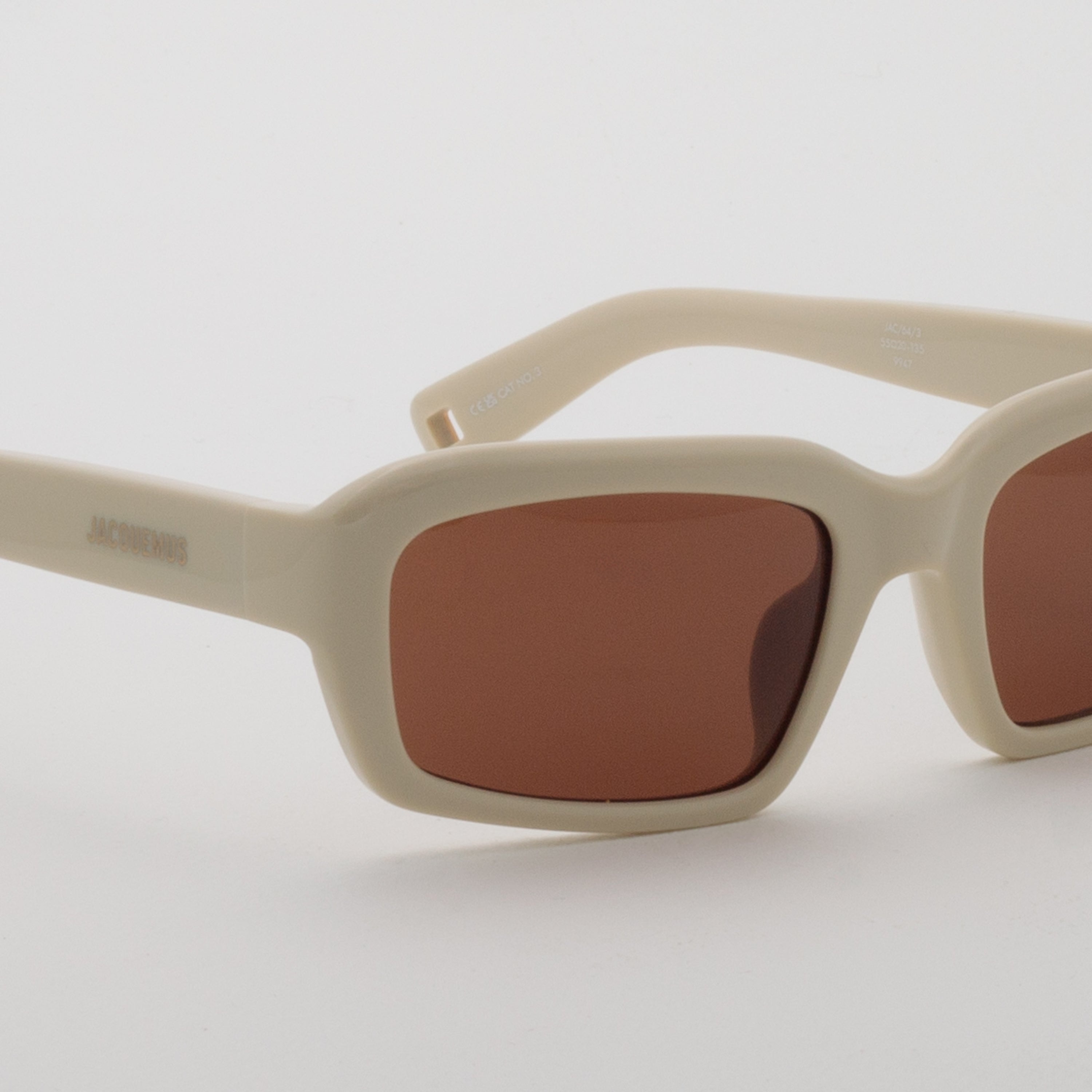 Marino Angular D-Frame in Sand - 2