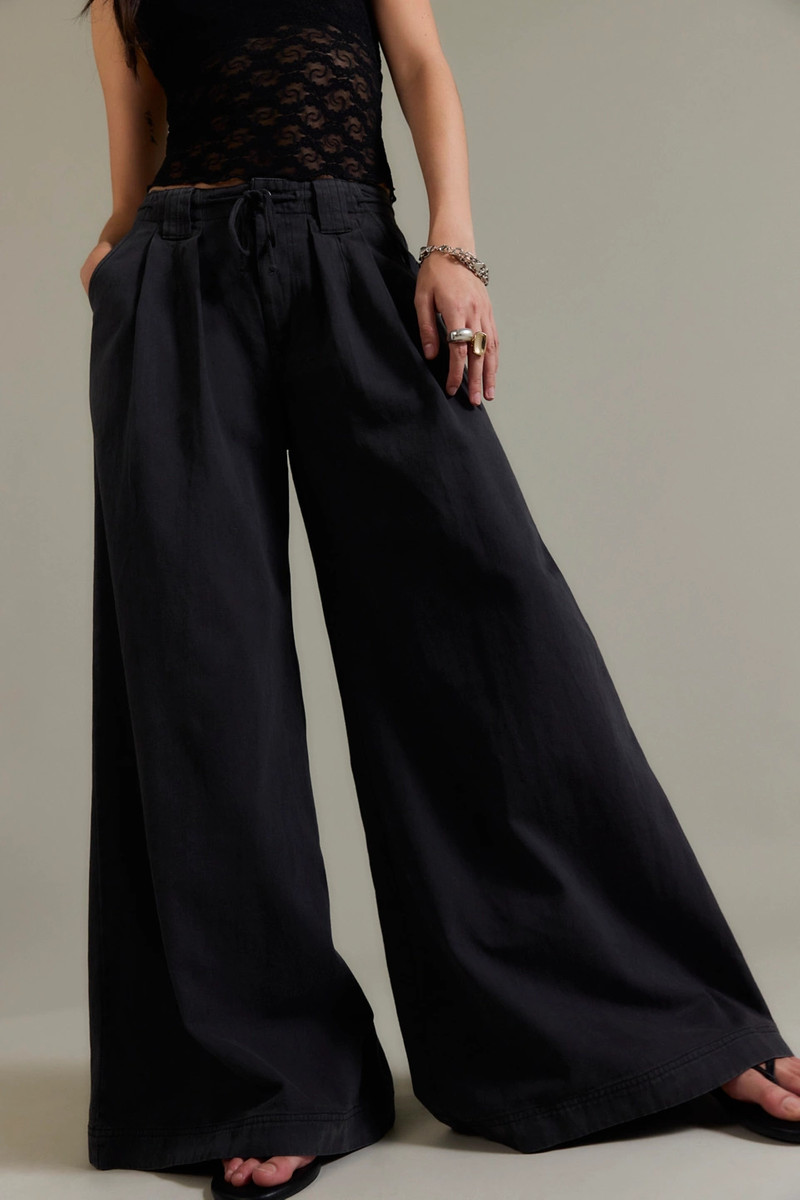 Julien Wide-Leg Chino Trousers 3