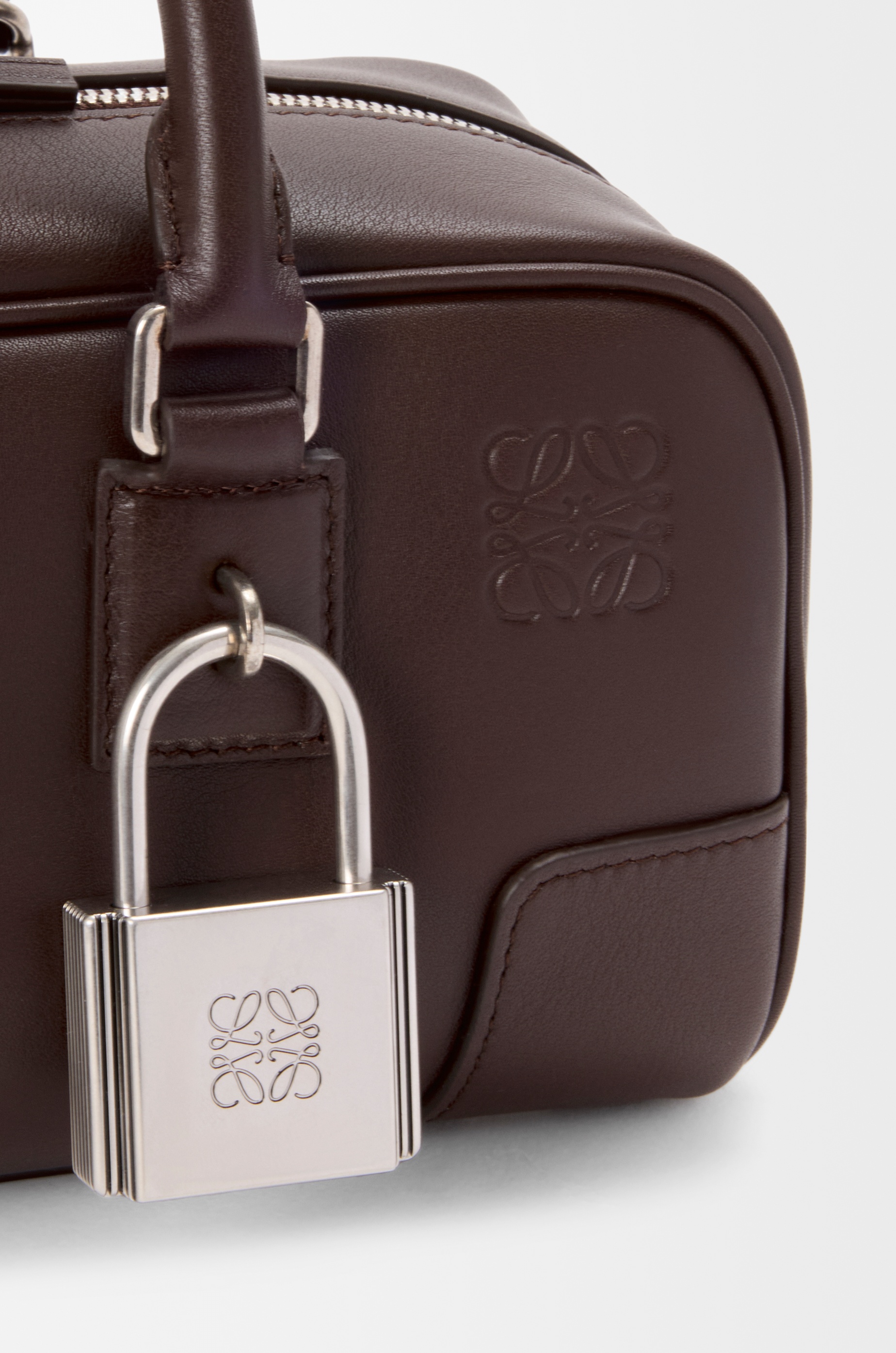 Amazona 23 cropped bag in shiny calfskin - 11