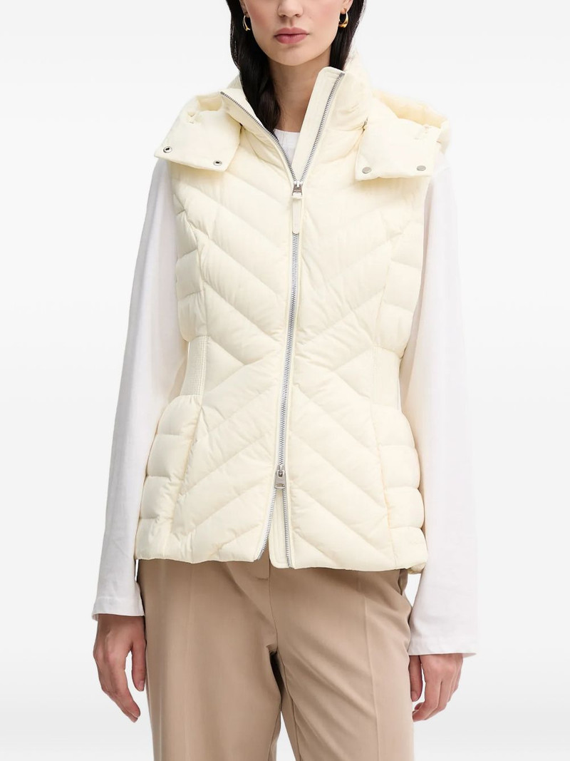 Hoshi quilted hooded gilet 1