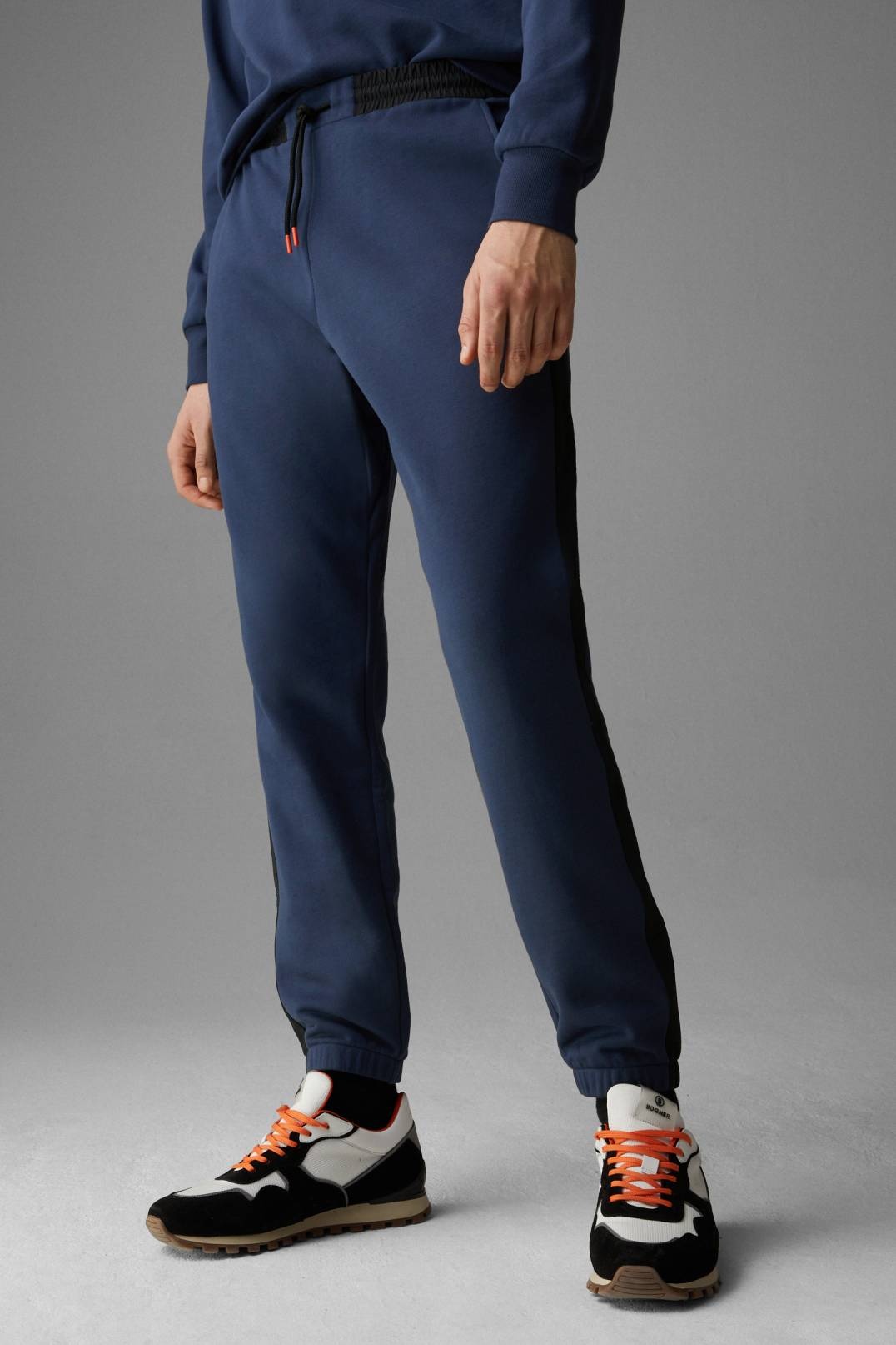 NORMAN JOGGING TROUSERS IN DARK BLUE/BLACK - 2