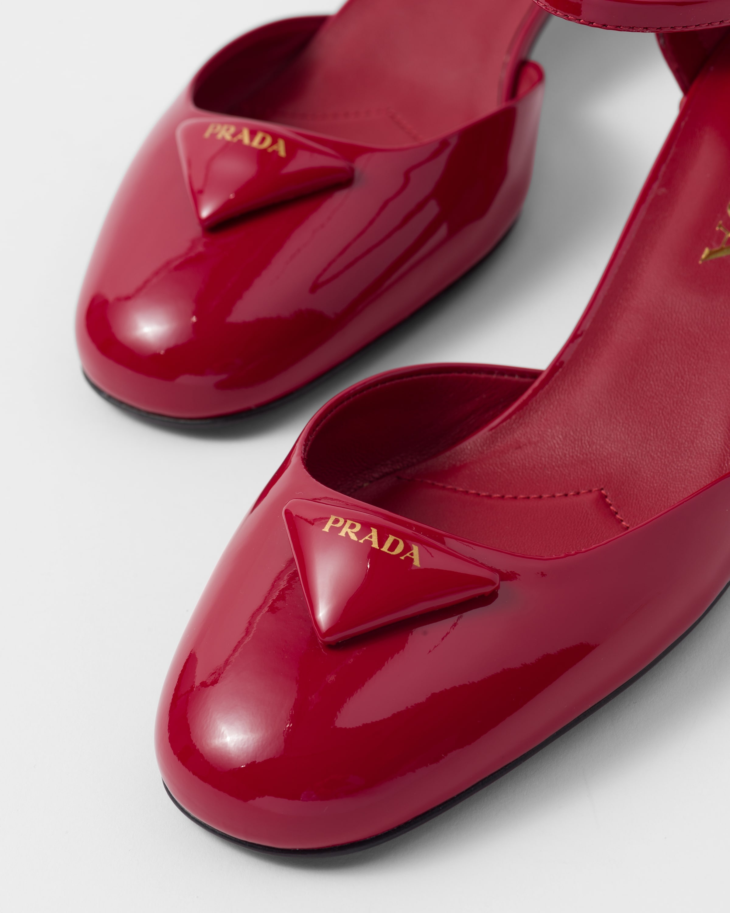 Patent leather pumps - 6