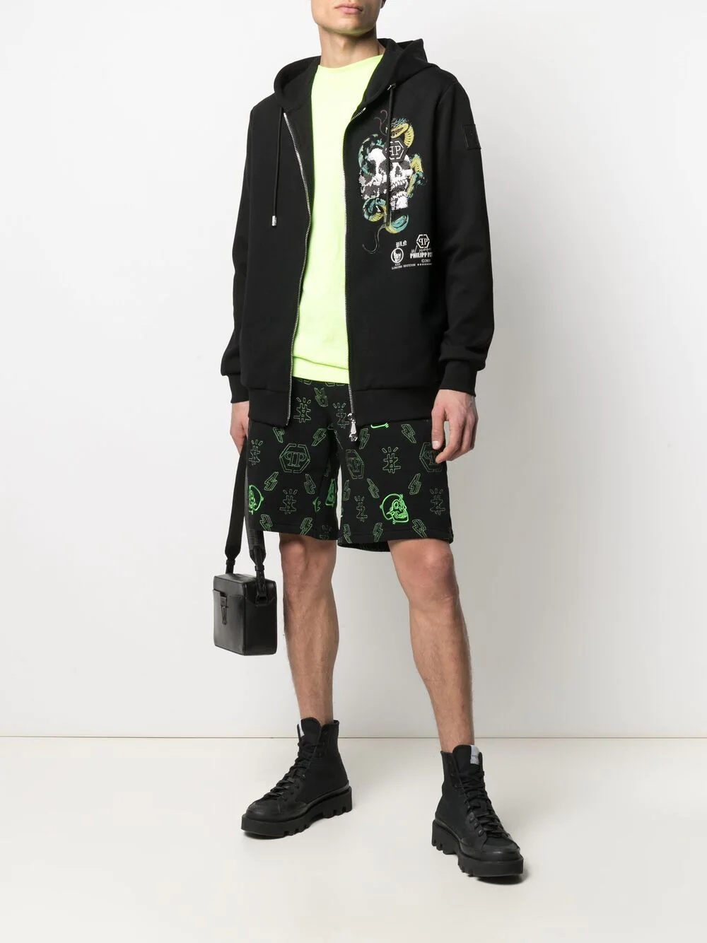 studded-logo tattoo print hoodie - 2