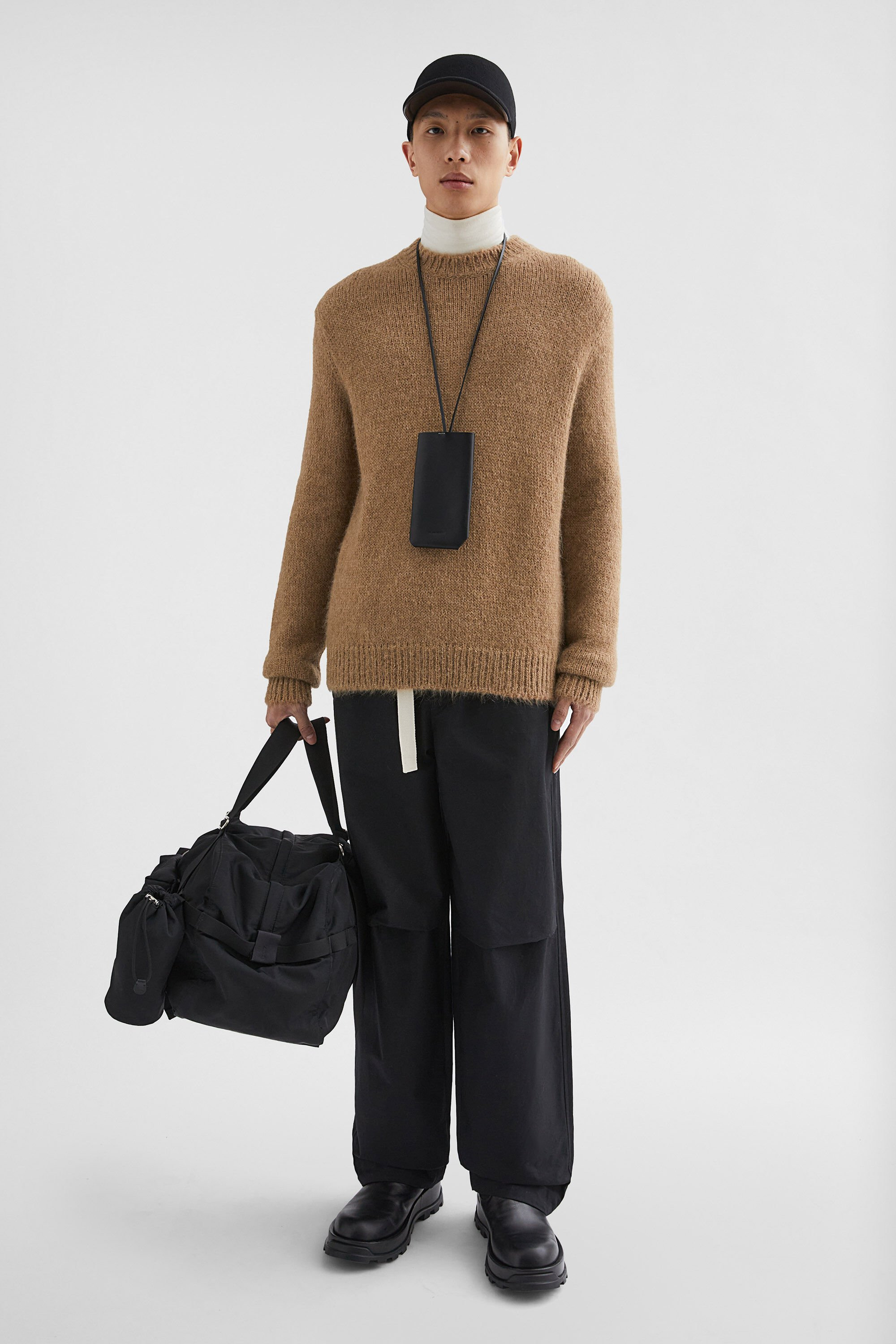 Midweight Wool Blend Crew-Neck Sweater - 6
