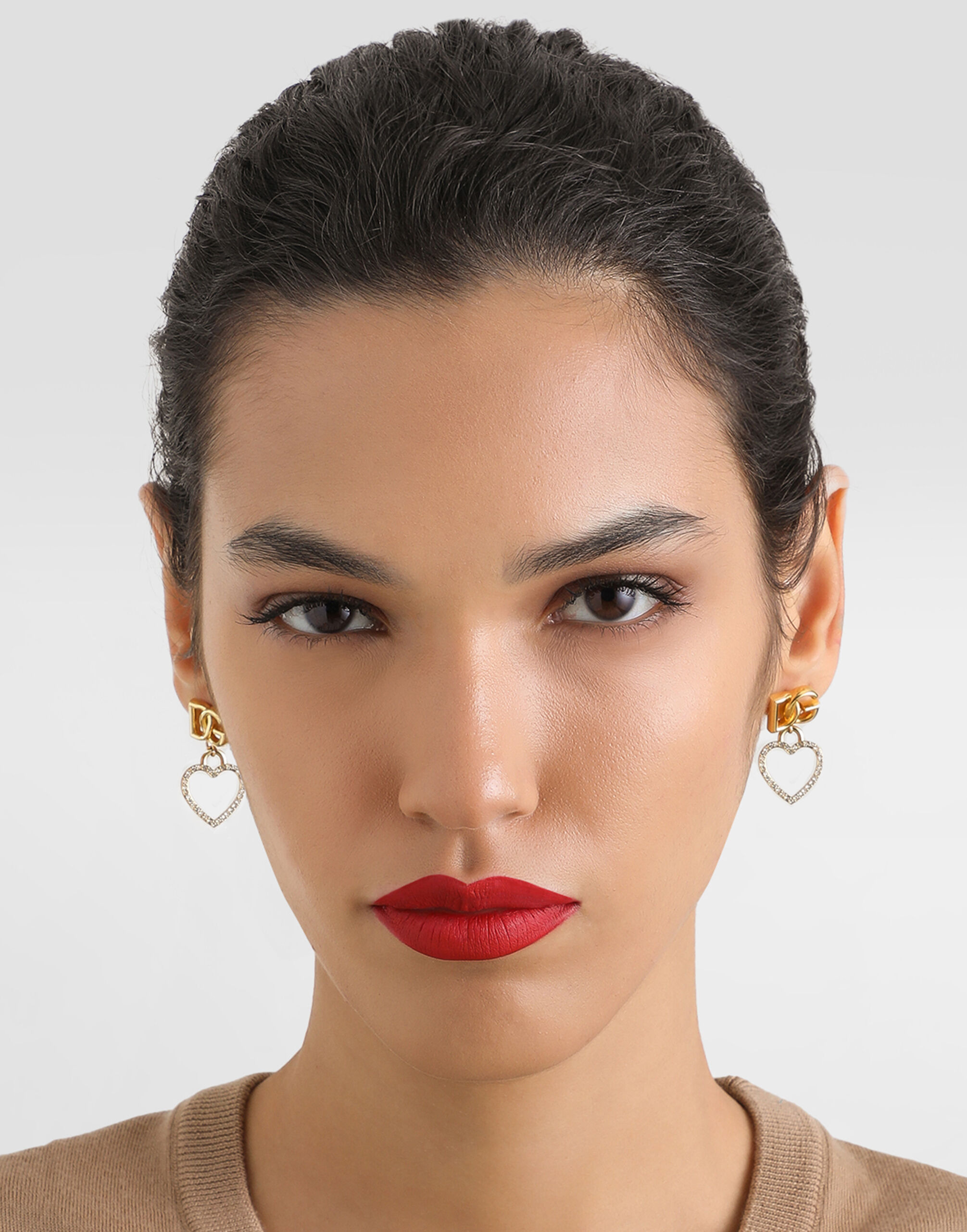 DG logo and heart stud earrings - 2