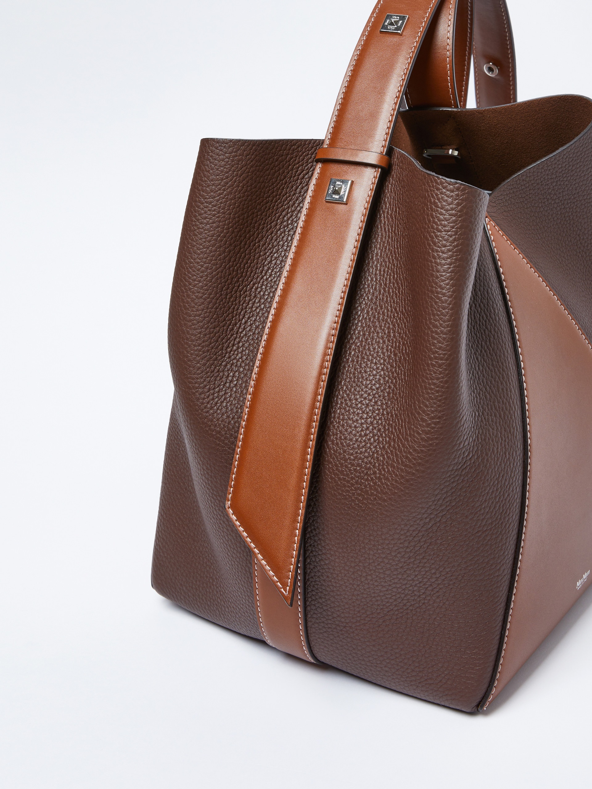 MMBUCKETM Medium bucket bag in deer-print leather - 6