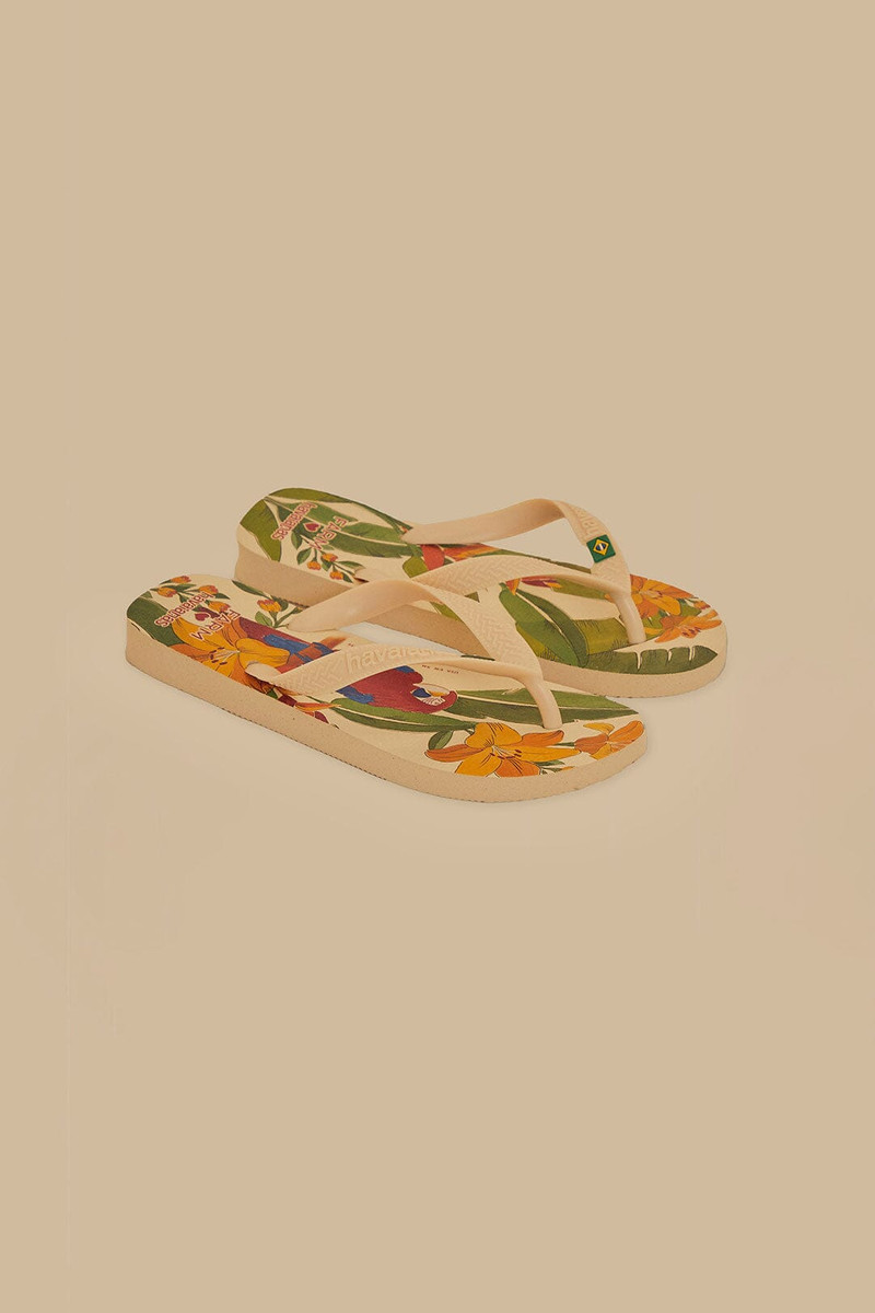 Farm Ararinhas Havaianas Sandals 1