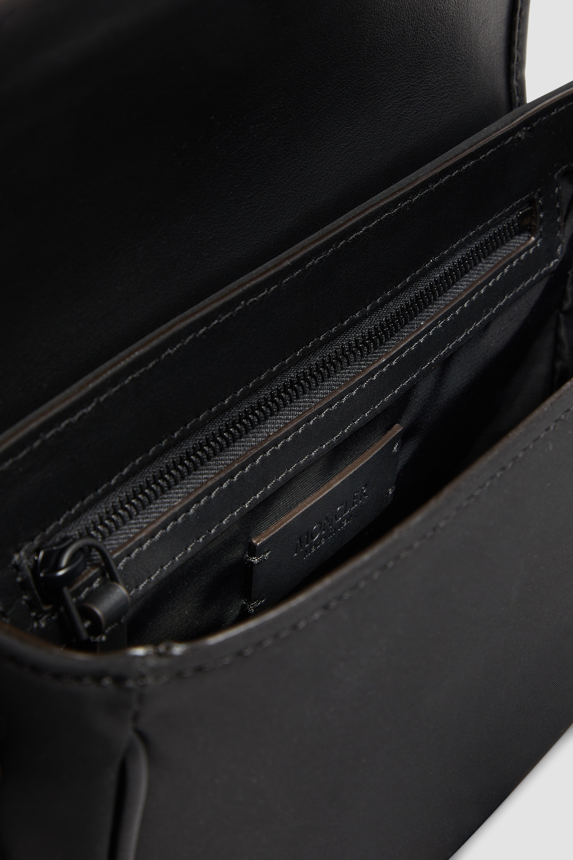 Trick Crossbody Bag - 5