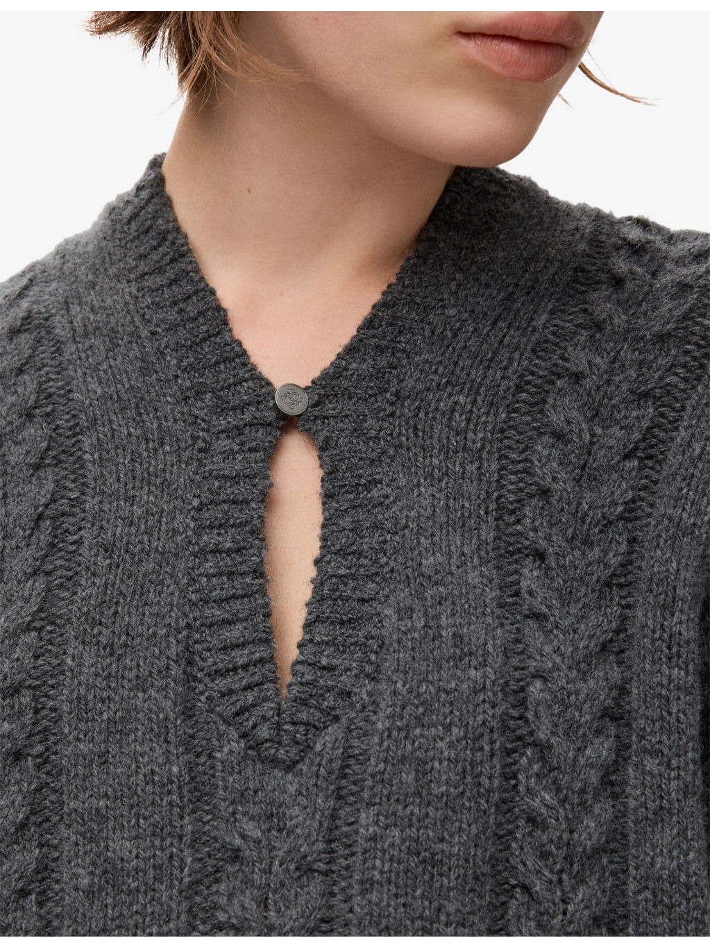 Keyhole Cable-Knit Wool Jumper - 5