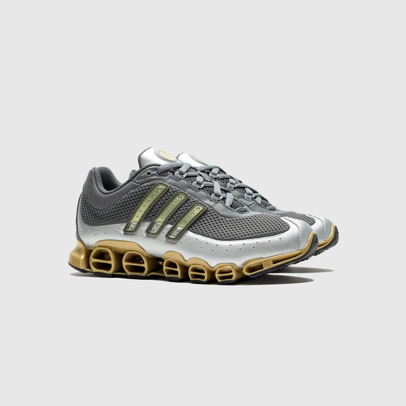 adidas Originals MEGARIDE "20TH ANNIVERSARY" outlook