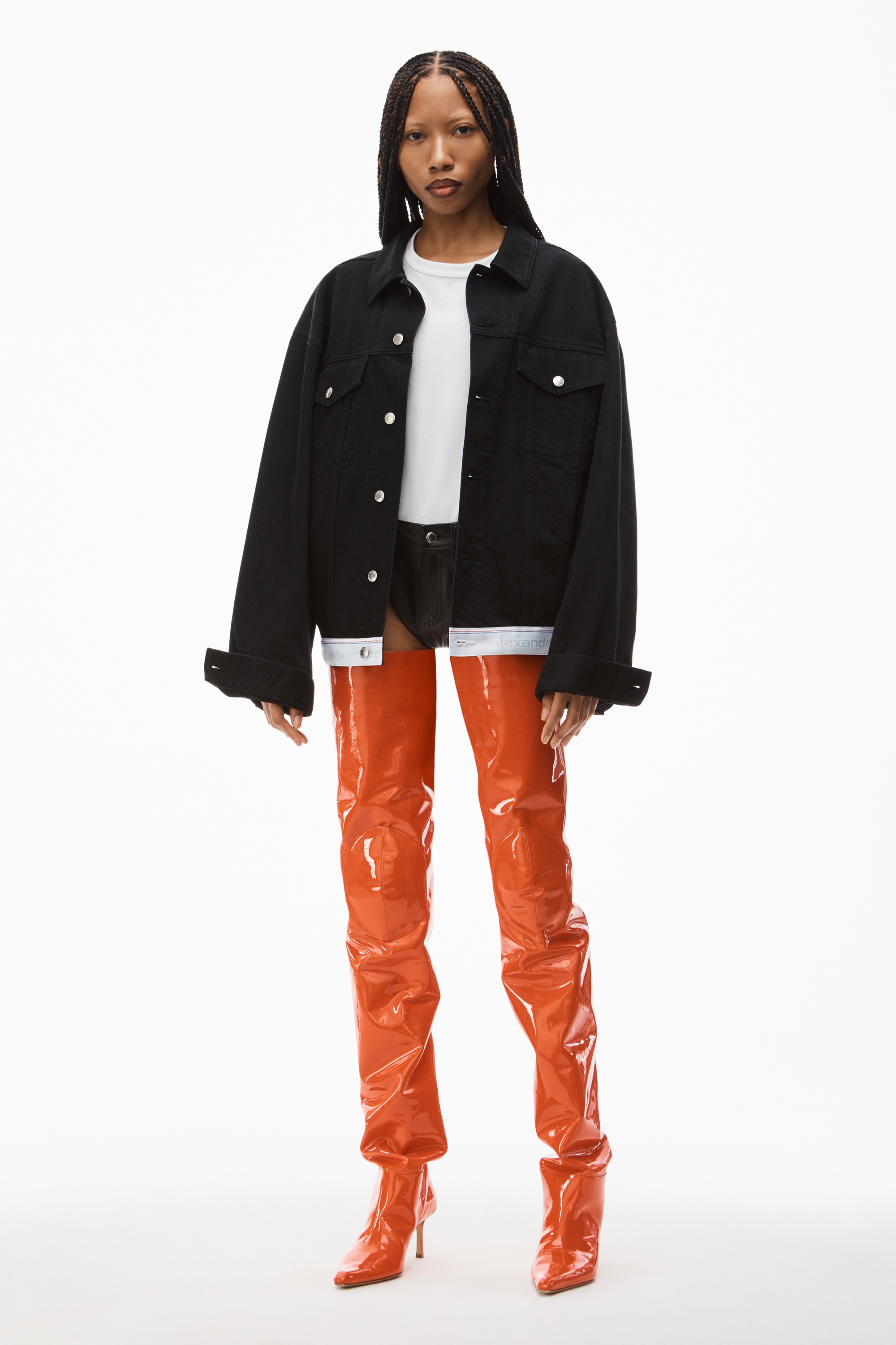 LOGO TRUCKER JACKET IN WASHED BLACK DENIM - 2