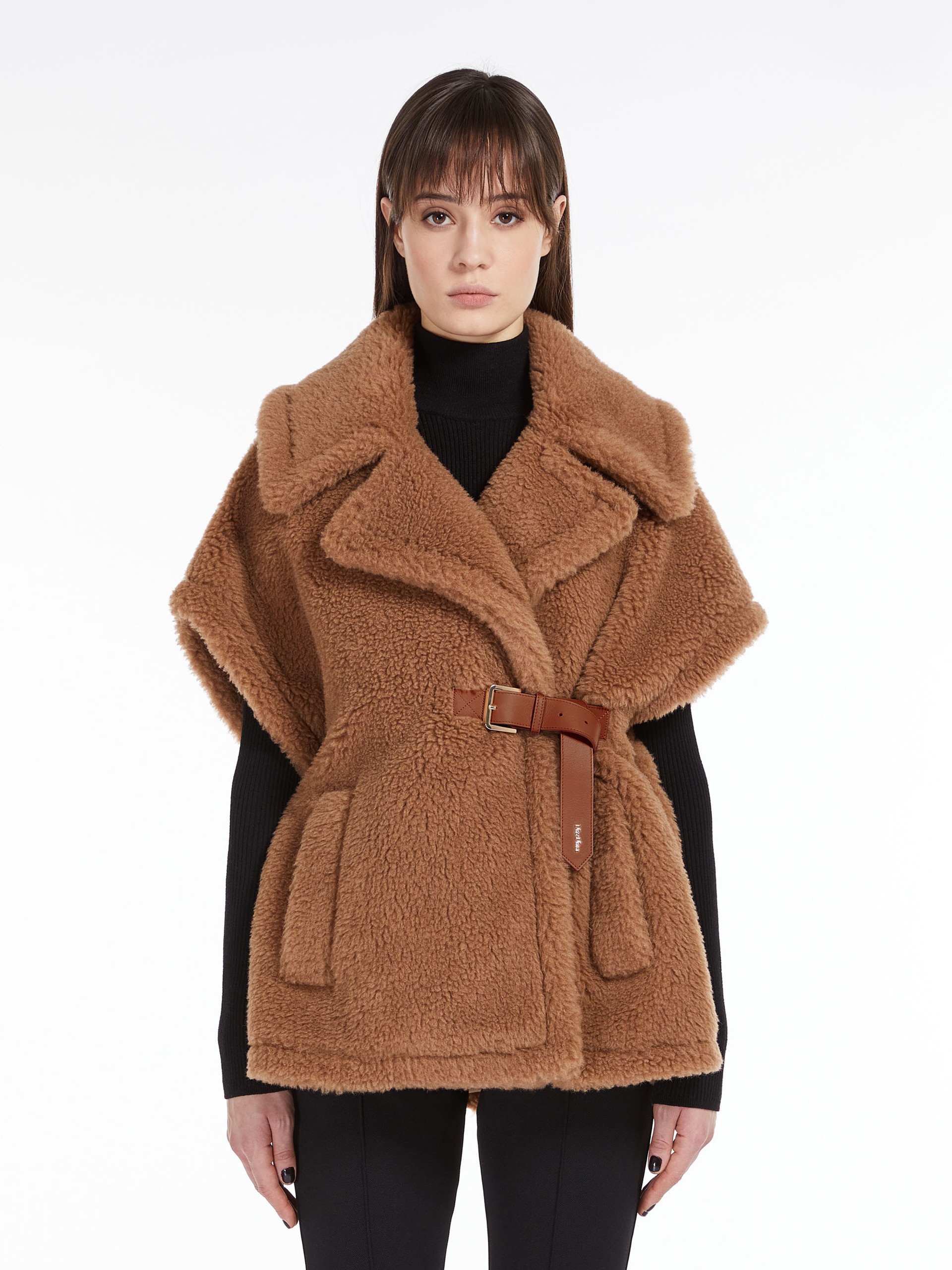 NEWABAVO Teddy fabric cape - 3