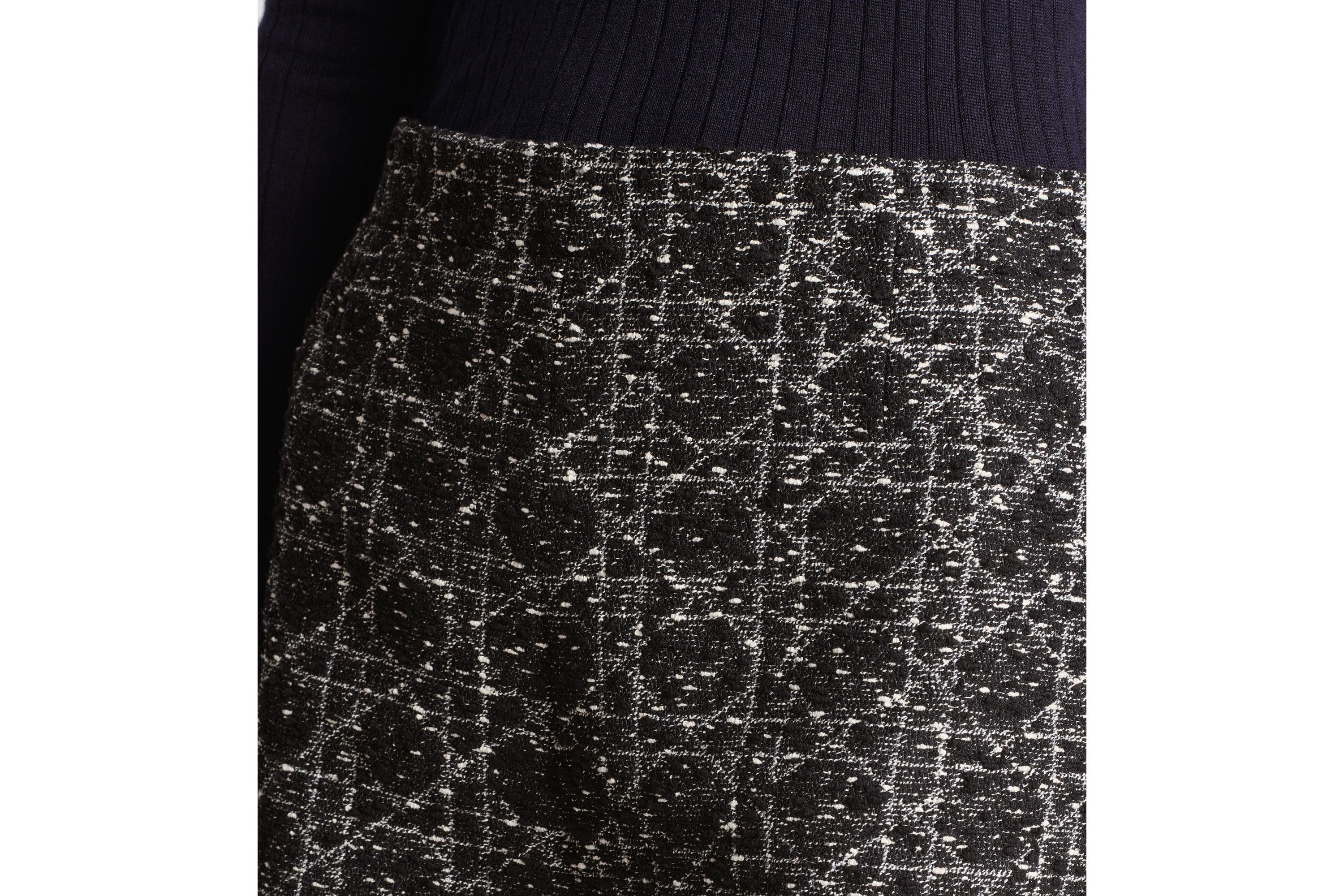 Macrocannage Shorts - 5