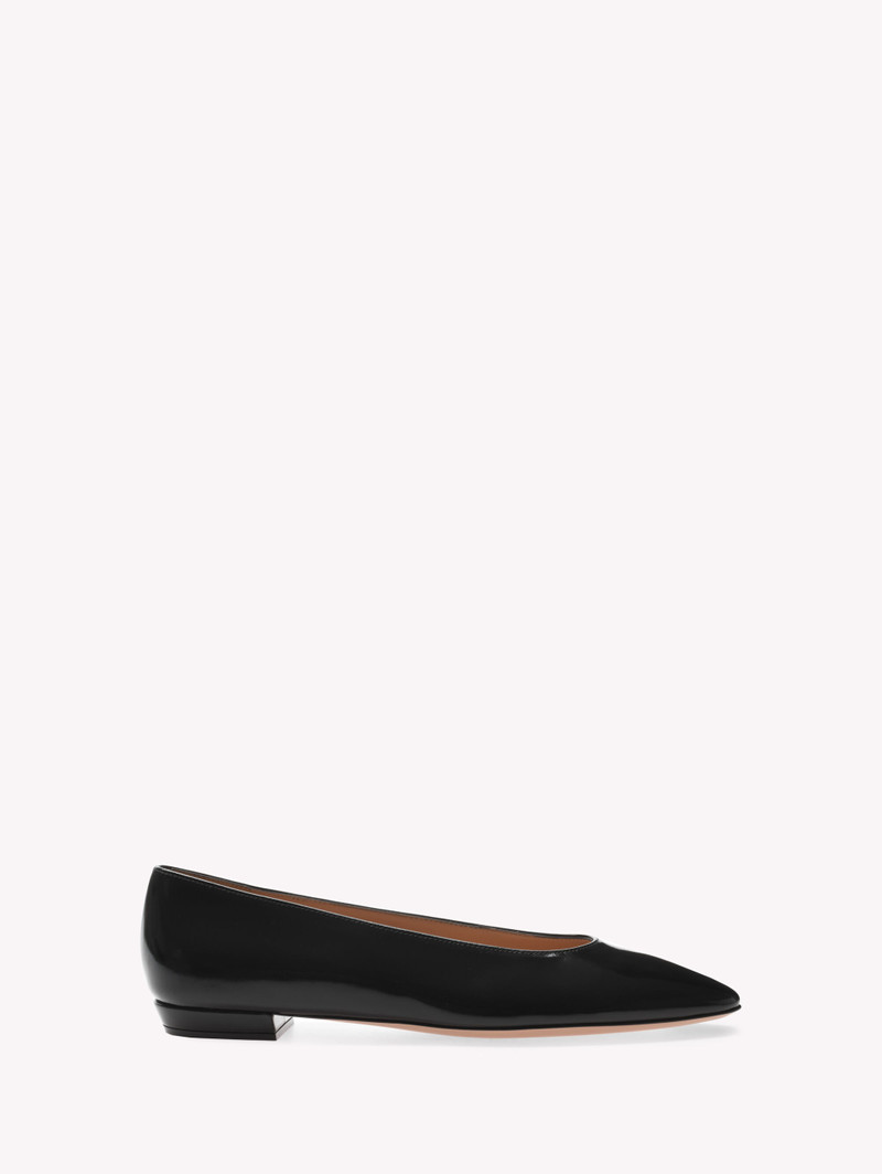 AMELIA FLAT 1