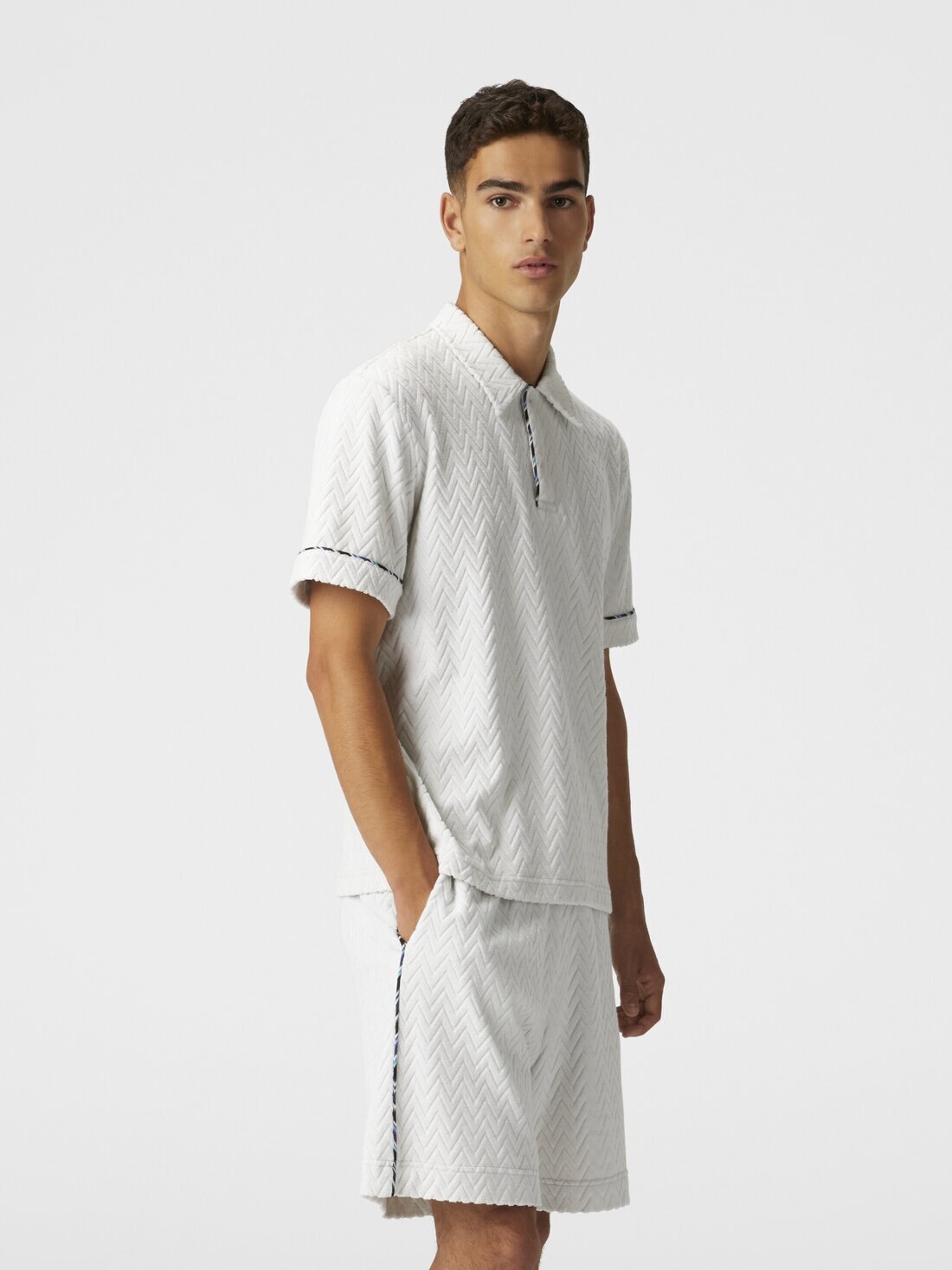 Zig zag cotton terry shorts with contrasting piping - 4