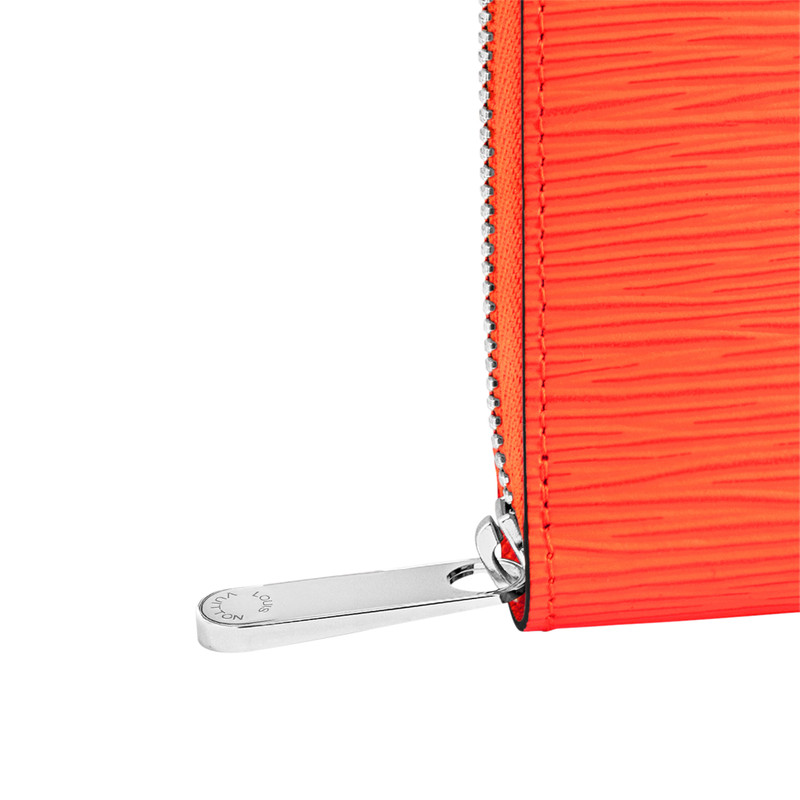 Louis Vuitton Zippy Wallet outlook