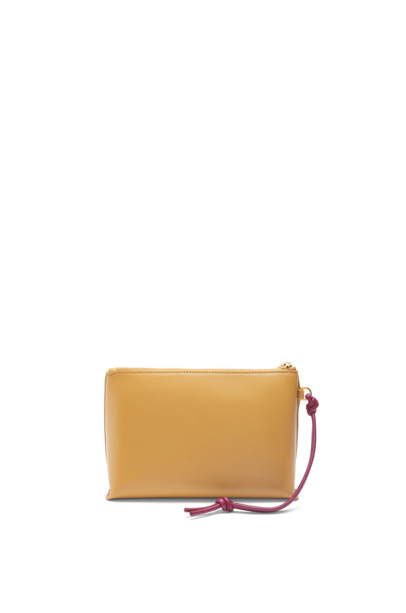 Knot T pouch in shiny nappa calfskin 3