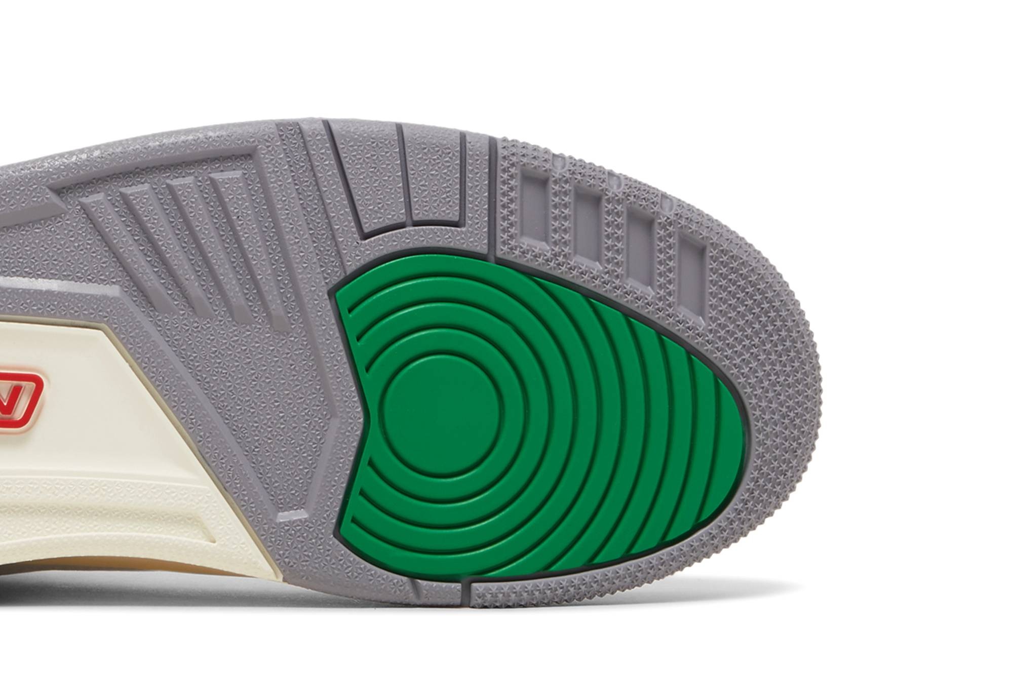 Wmns Air Jordan 3 Retro 'Lucky Green' - 5