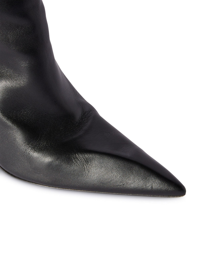 Crescent Boot 5
