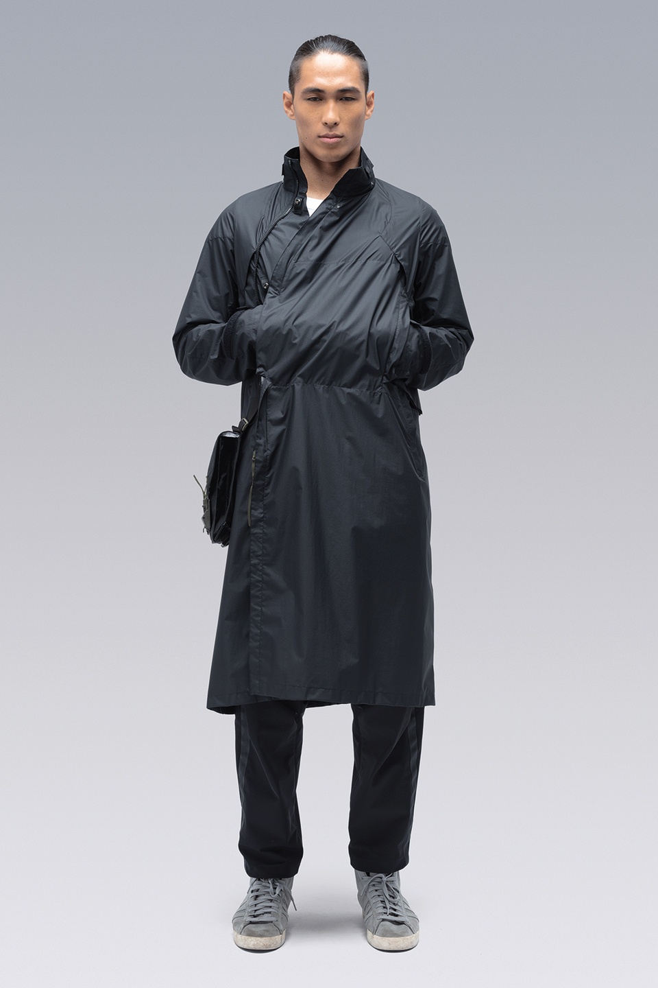 J82-WS 2L Gore-Tex Infinium™ Windstopper® Interops Coat Black - 47