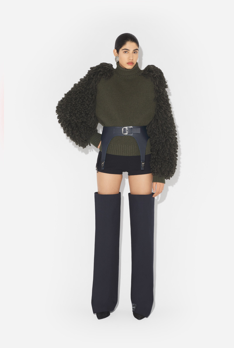 THE LOOP-STITCH SWEATER 1
