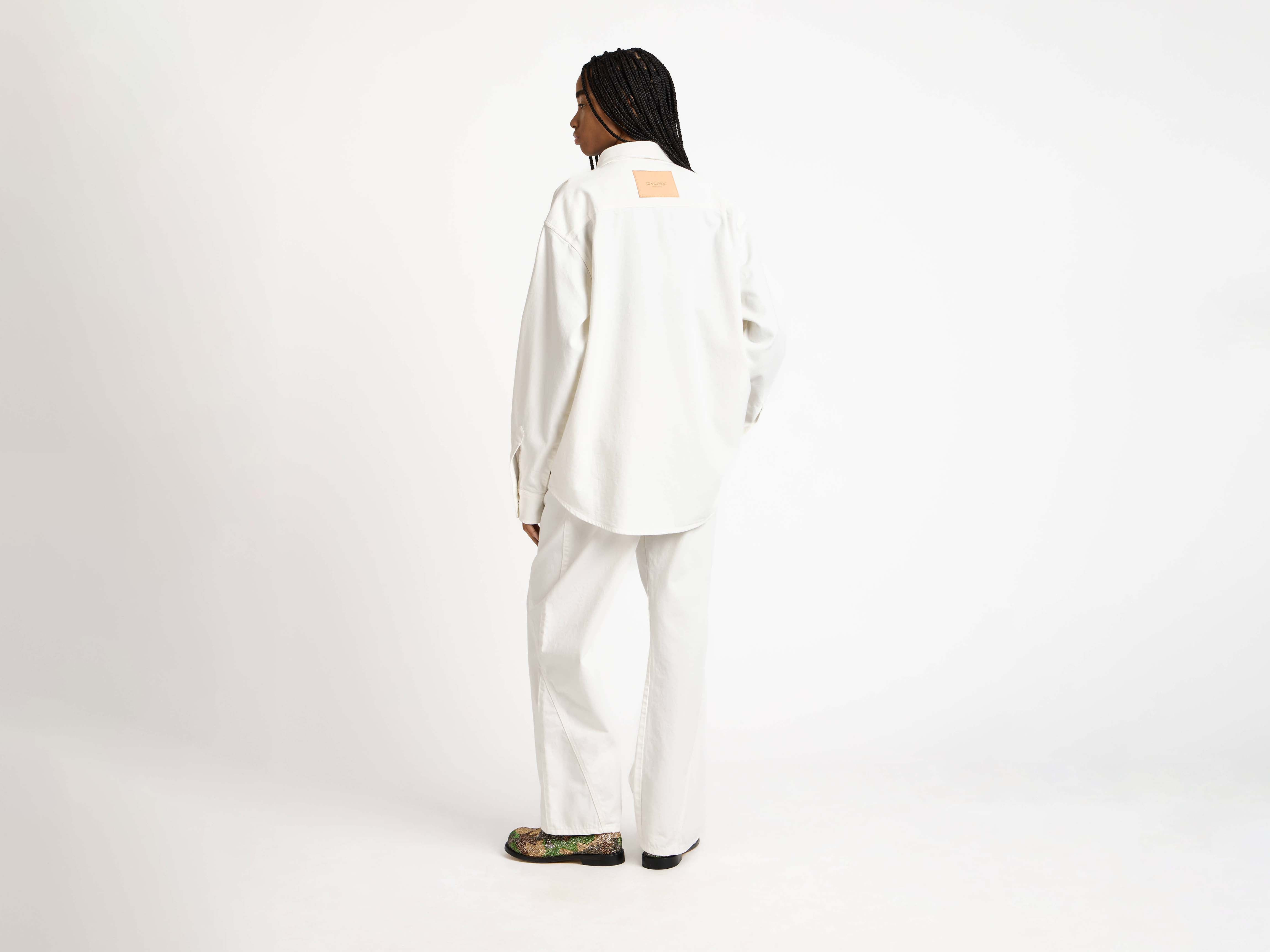 OVERSIZED DENIM SHIRT IN WHITE - 3