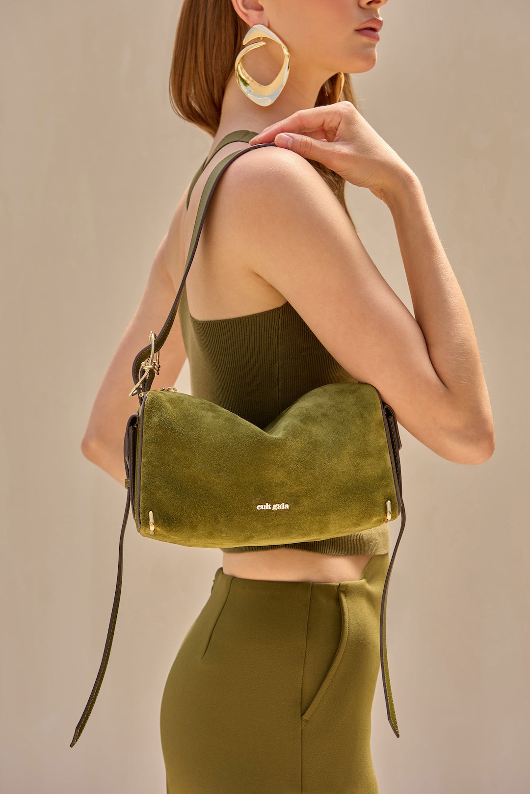NATASHA SHOULDER - 2