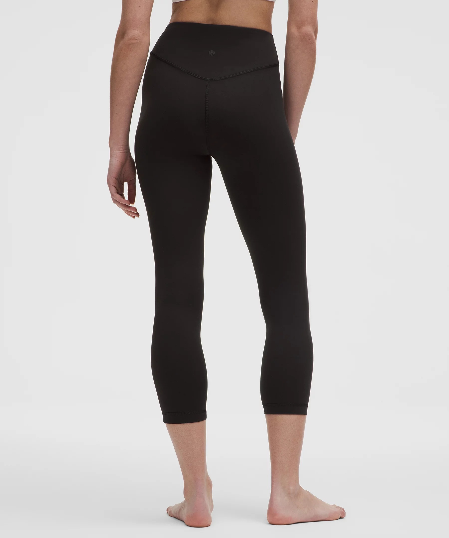 Wunder Under SmoothCover High-Rise Crop 23" - 3