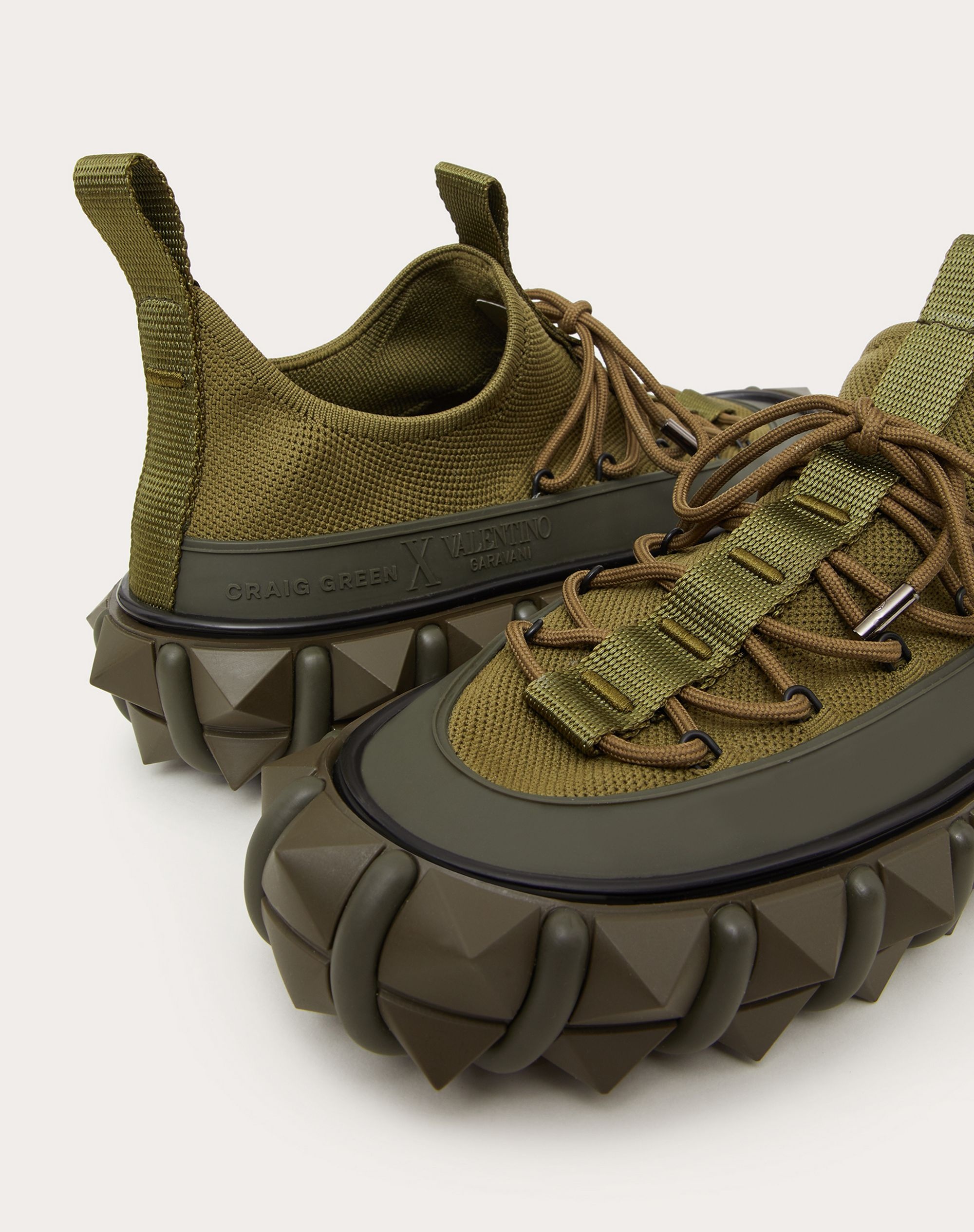 【最短翌日着・関税送料込】 VALENTINO x CRAIGGREEN スニーカー 最短翌日着・関税送料込】 VALENTINO x CRAIGGREEN スニーカー