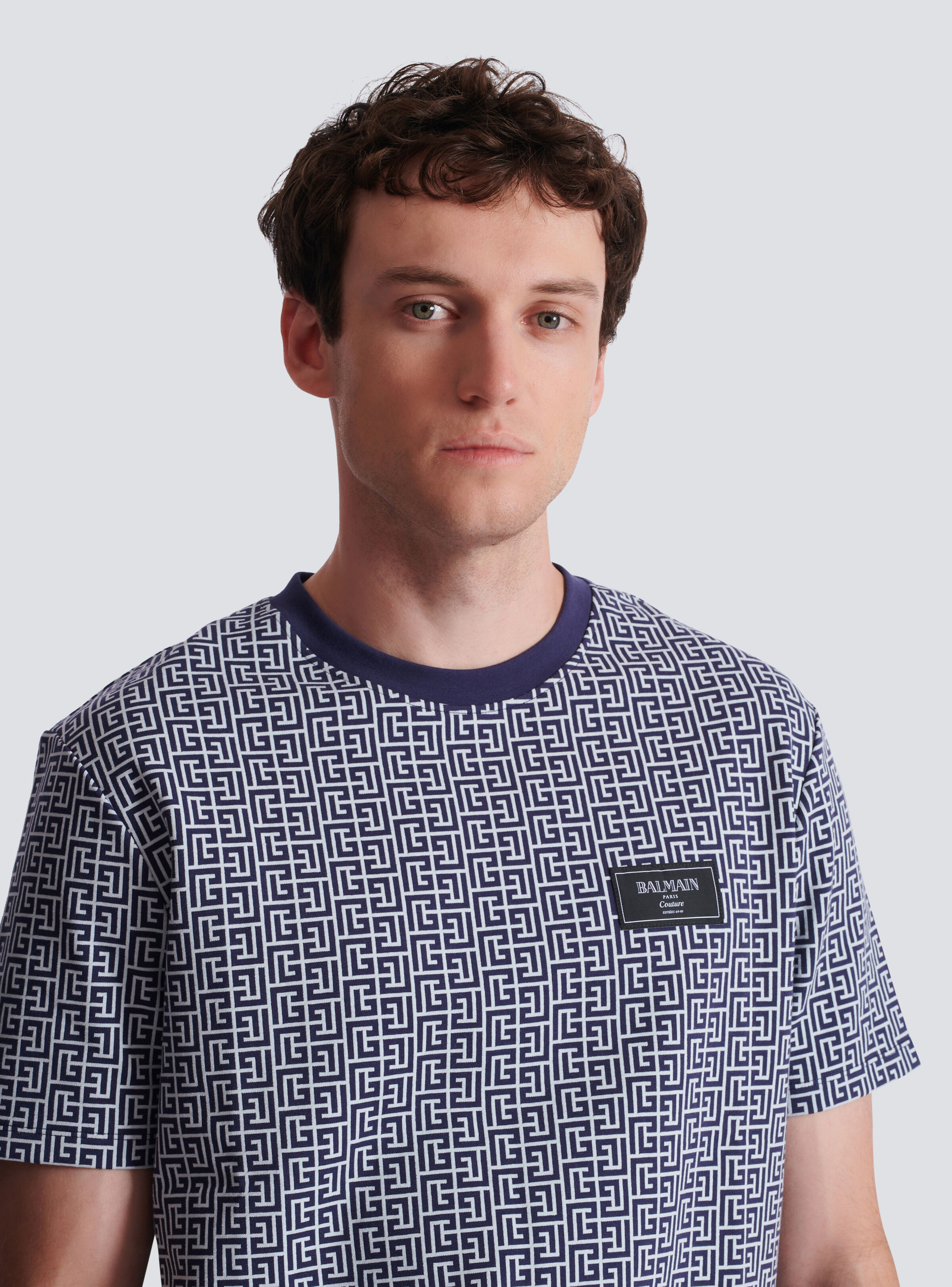 Monogrammed T-shirt with Balmain Couture label - 7