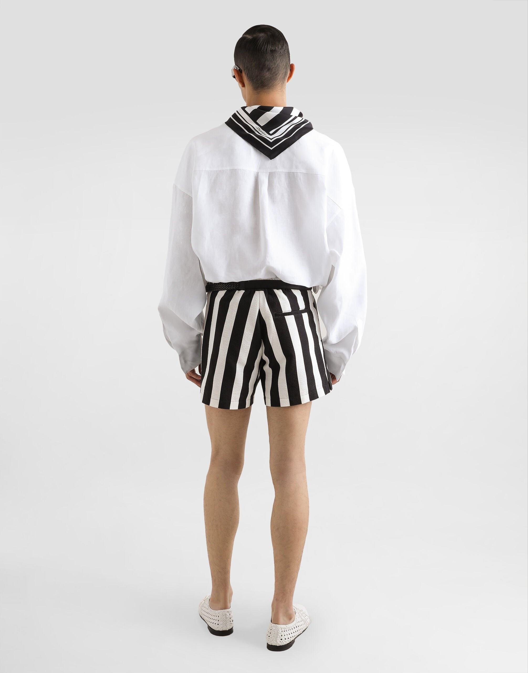 Long-sleeved silk shirt with pussy-bow - 3