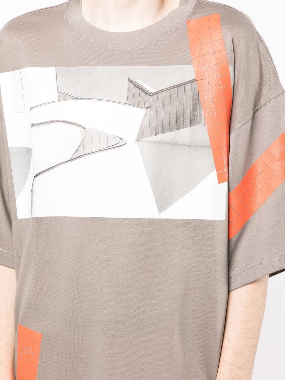 abstract-print crew-neck T-shirt - 5