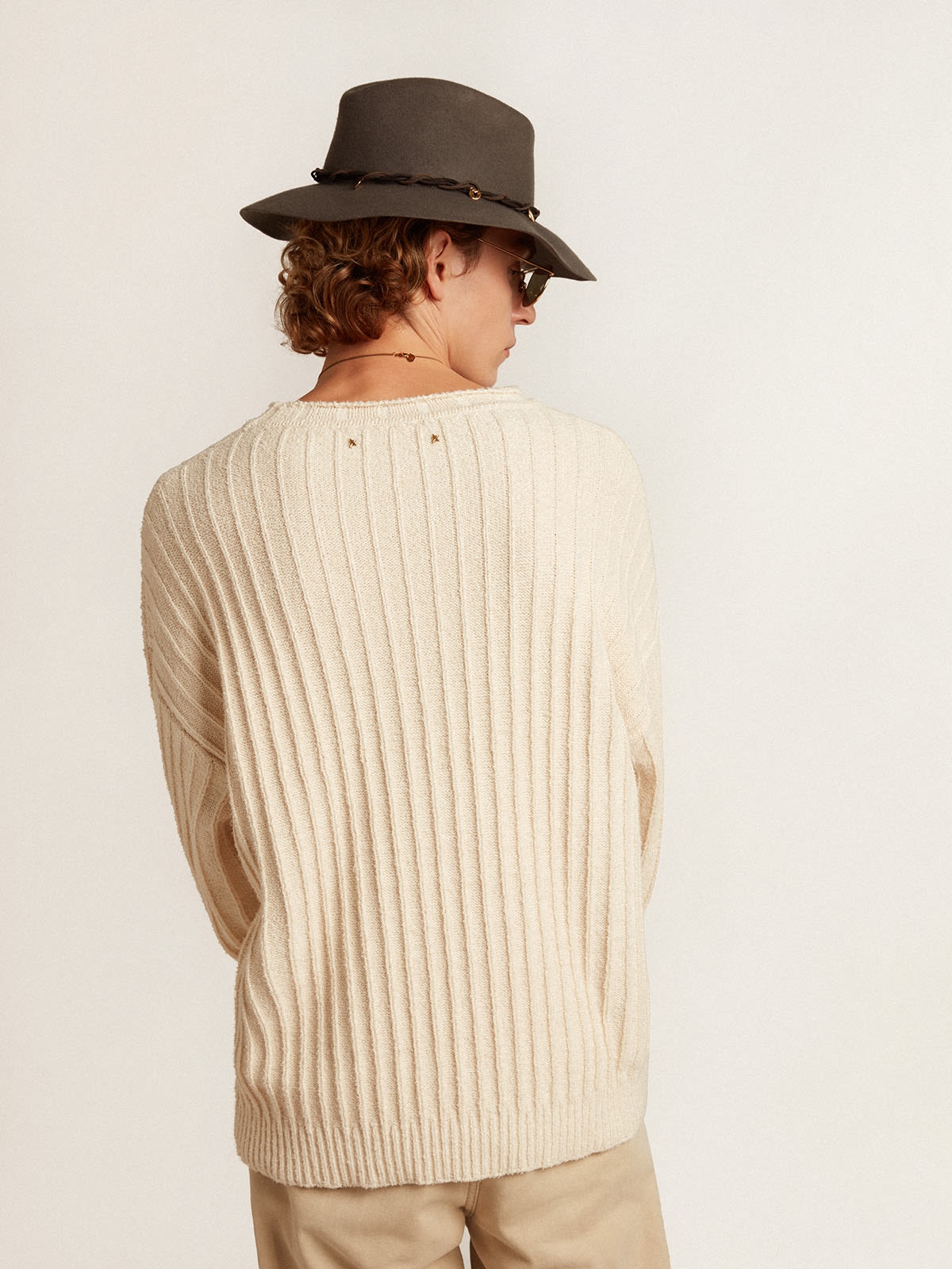 Round-neck sweater in papyrus-colored cotton-blend yarn - 4