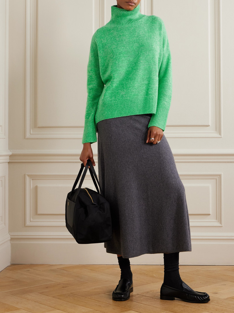 LISA YANG Heidi Cashmere Turtleneck Sweater outlook