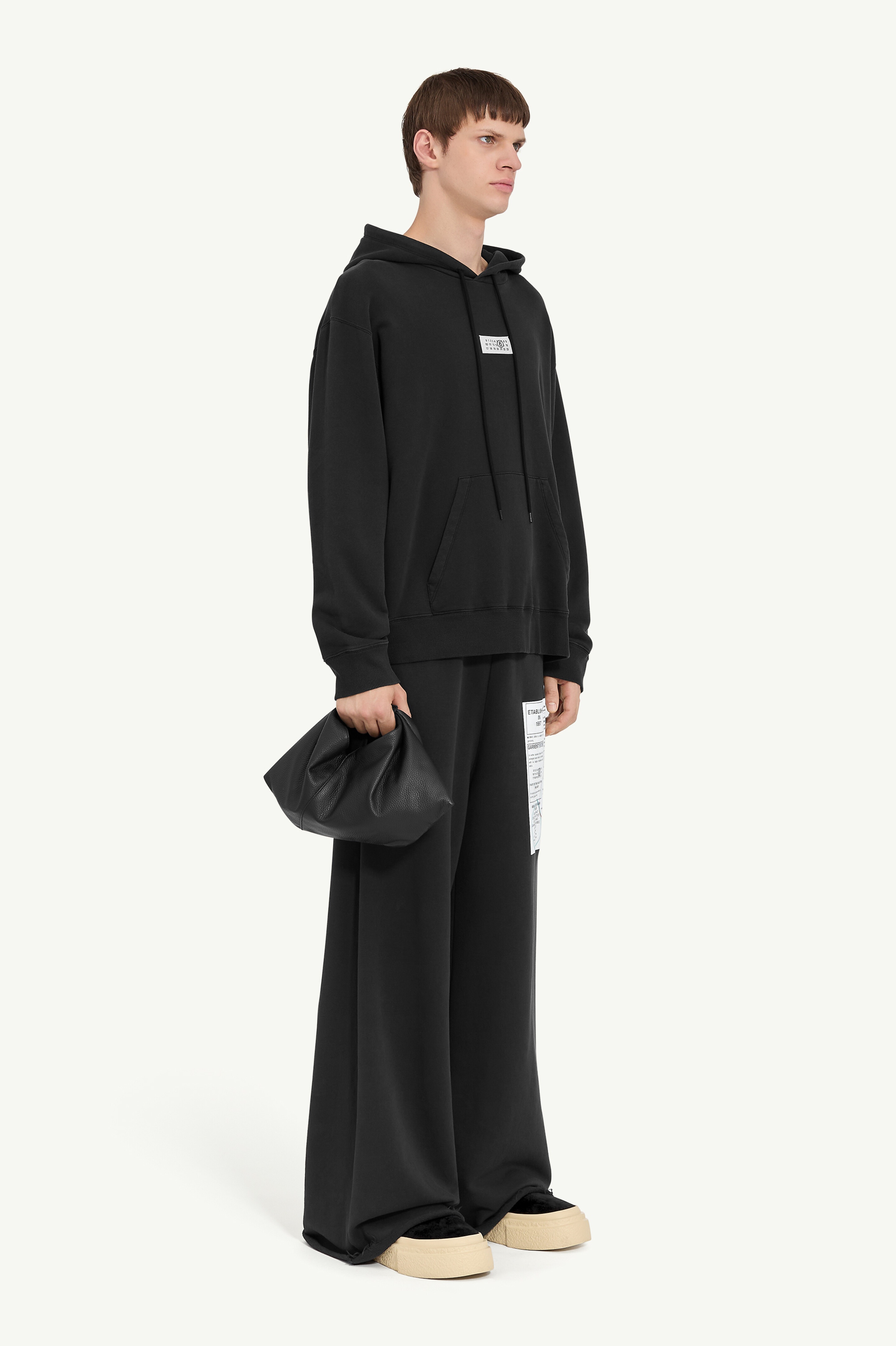 Hooded sweatshirt - 3